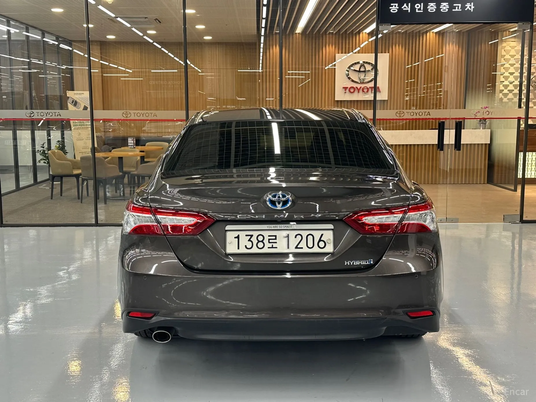 Toyota Camry (XV70) превью 4