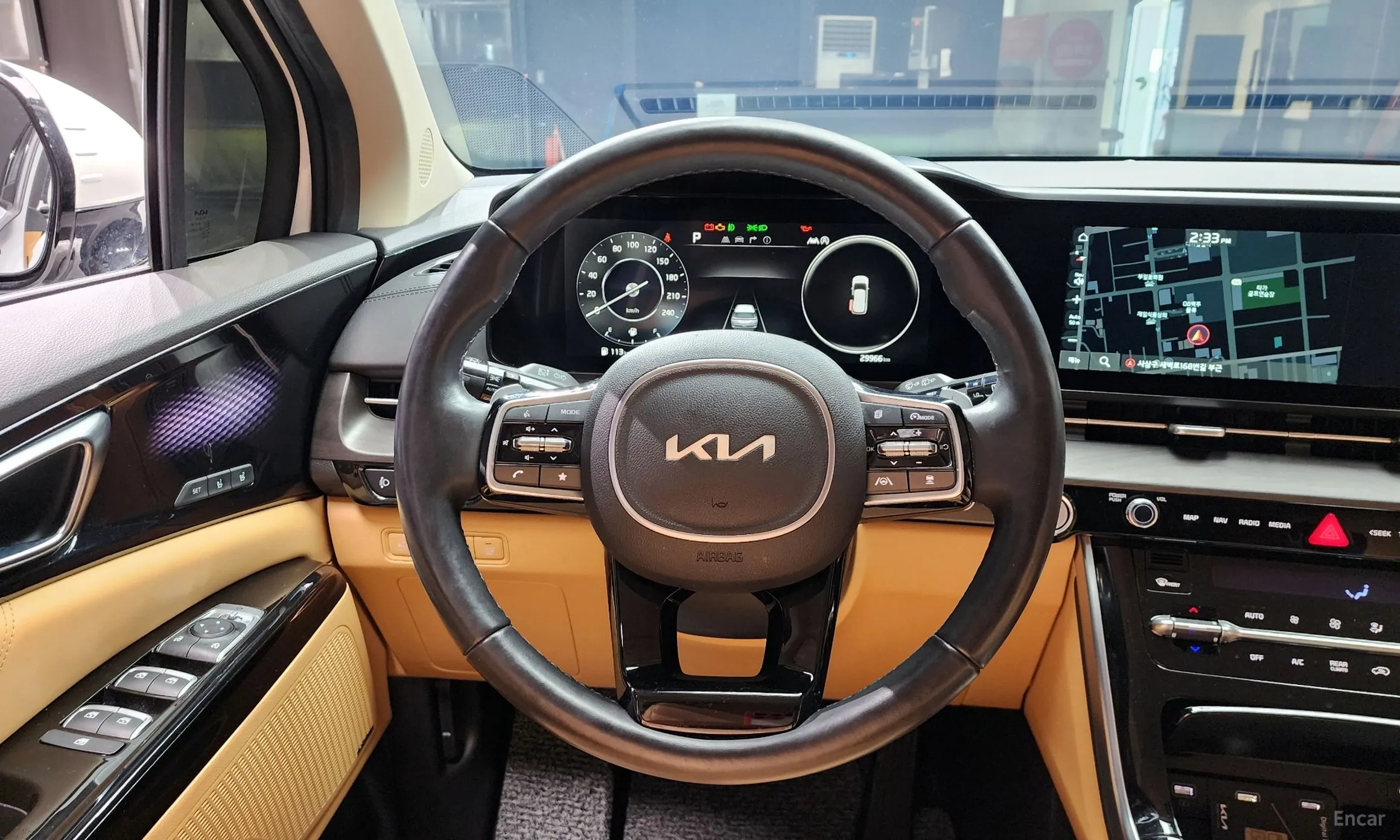 Kia Carnival Gen 4 превью 14