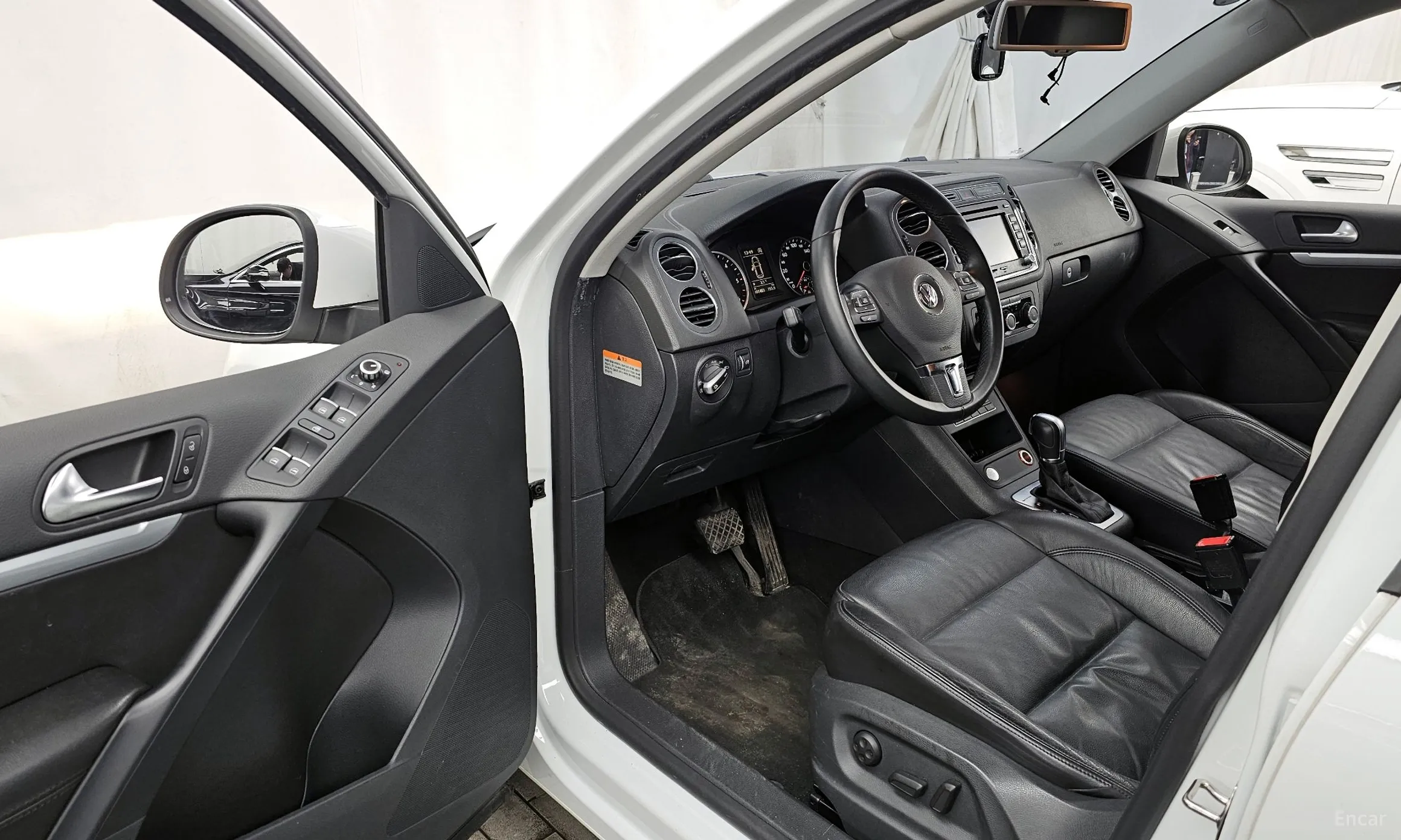 Volkswagen New Tiguan превью 10