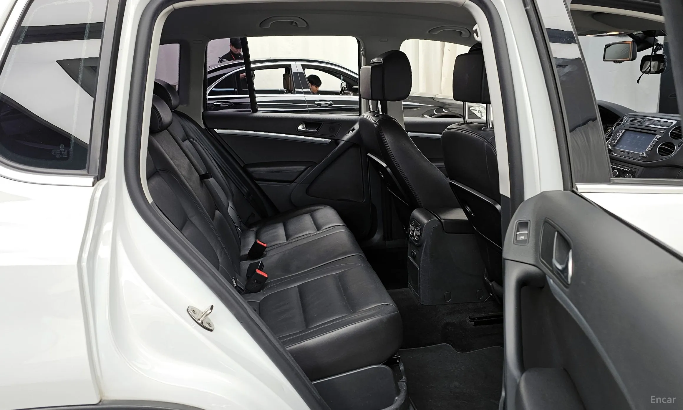 Volkswagen New Tiguan превью 12