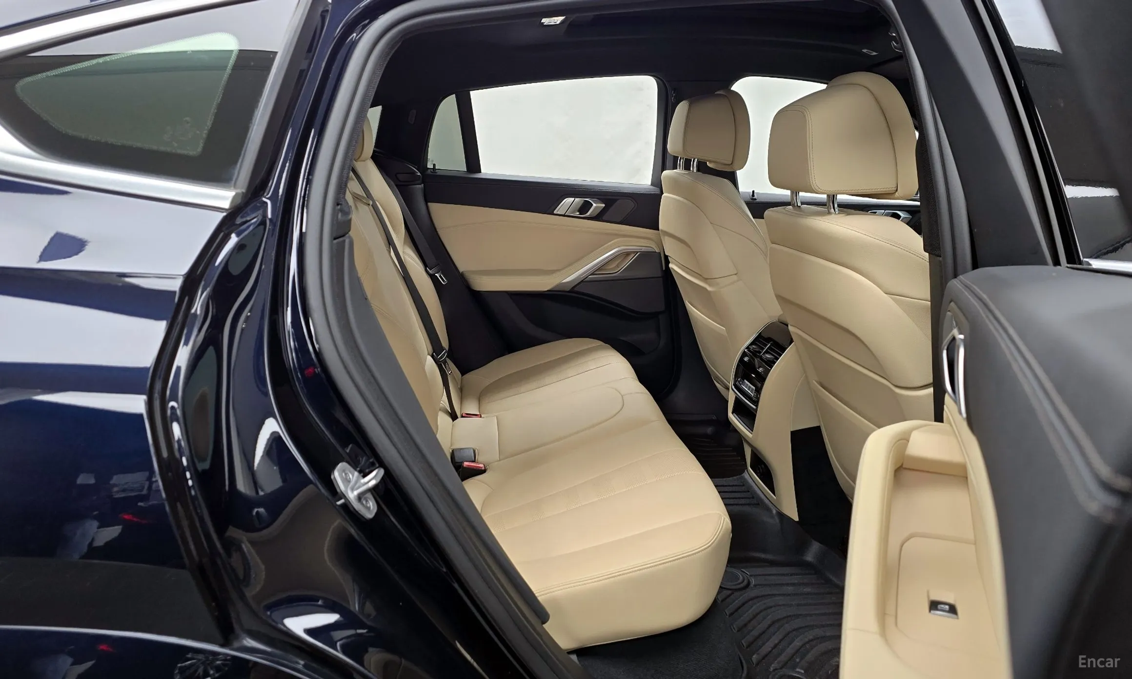 BMW X6 (G06) превью 12