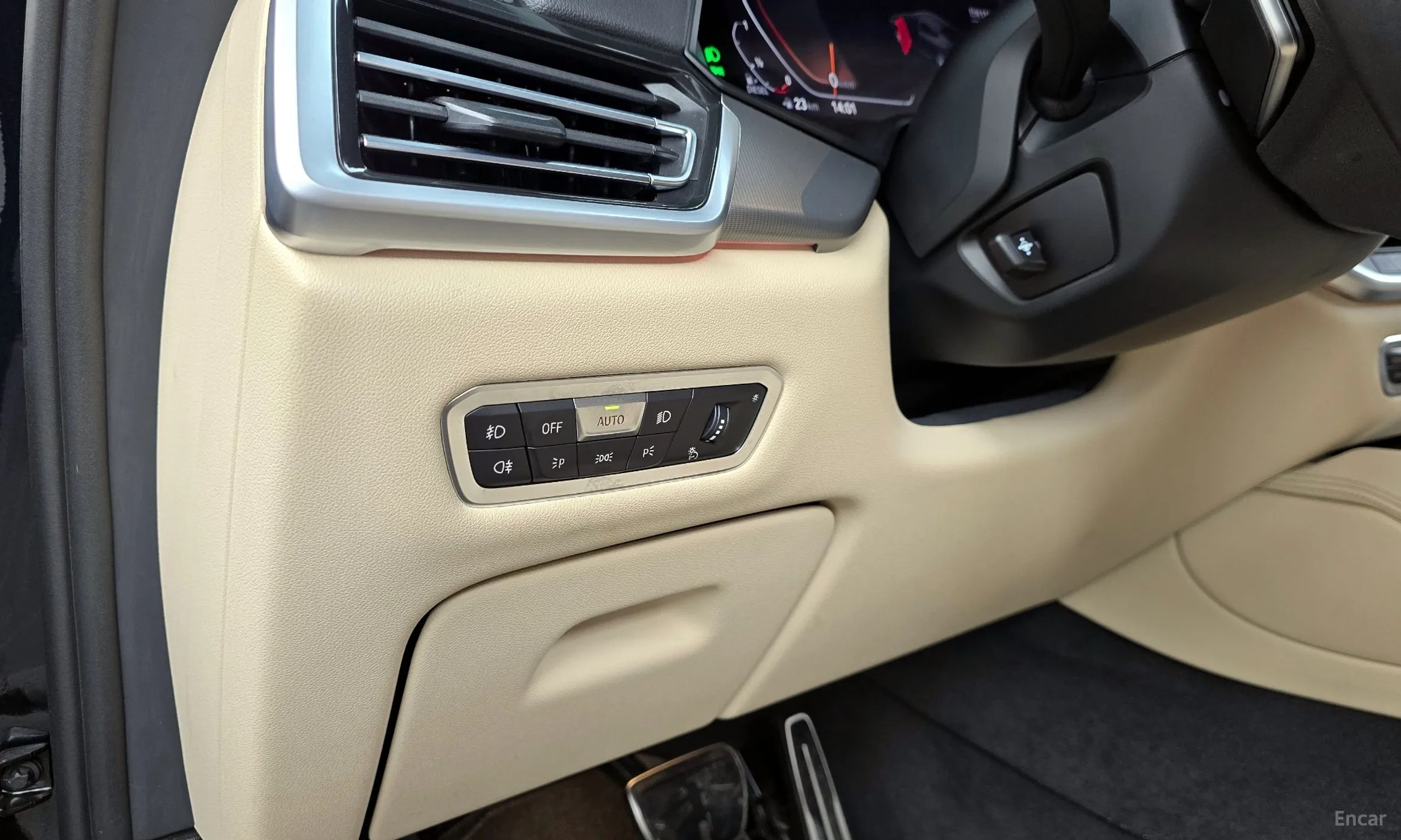 BMW X6 (G06) превью 16