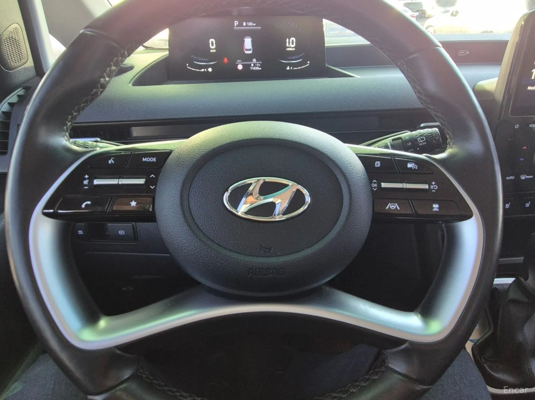Hyundai Staria превью 18