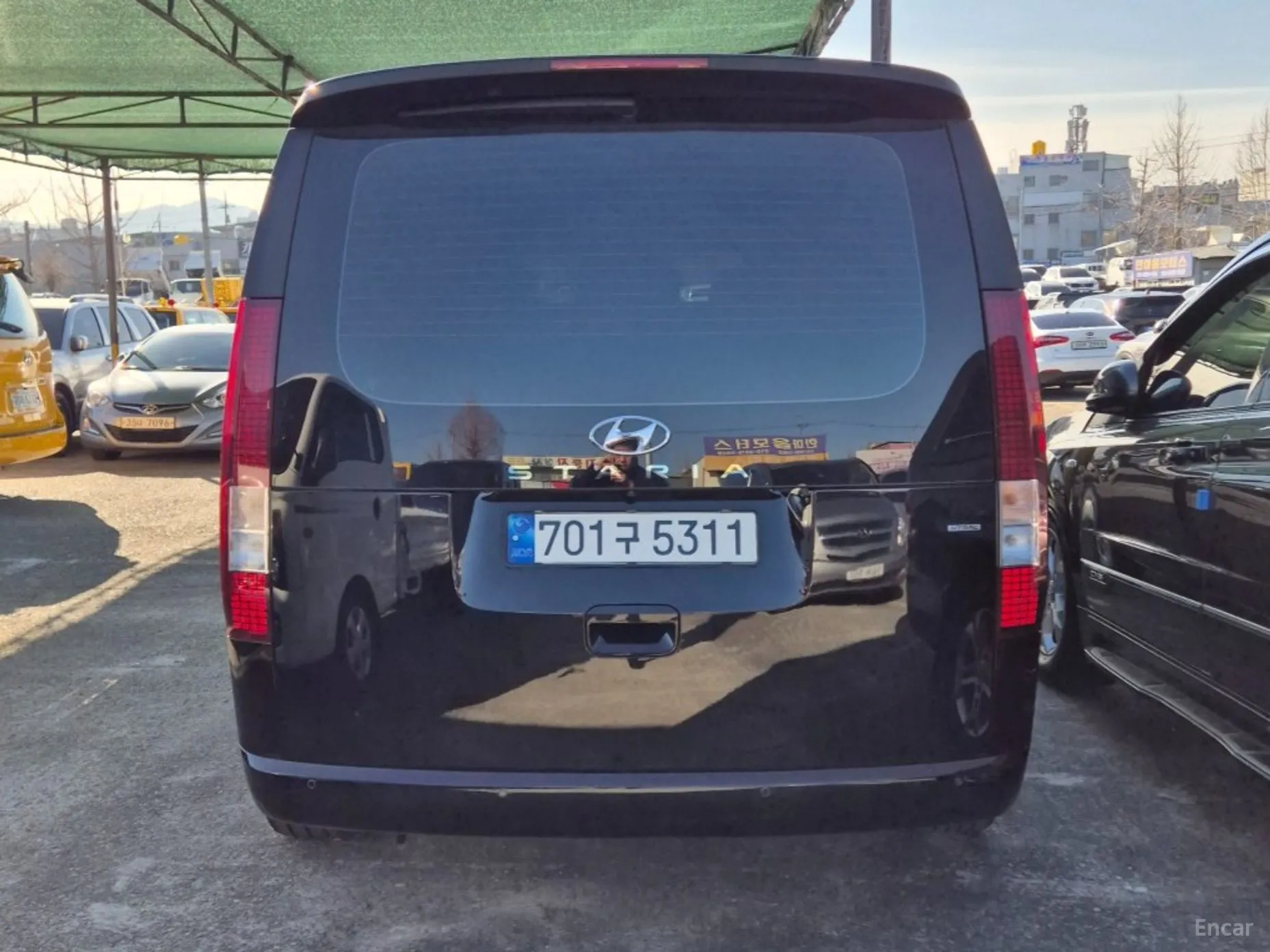 Hyundai Staria превью 4