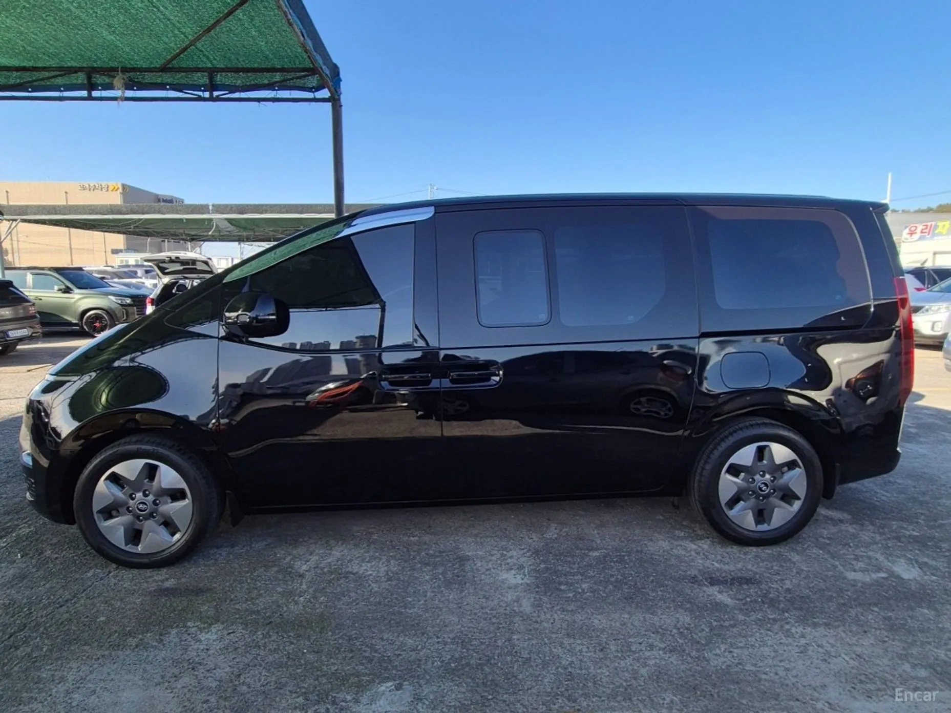 Hyundai Staria превью 5