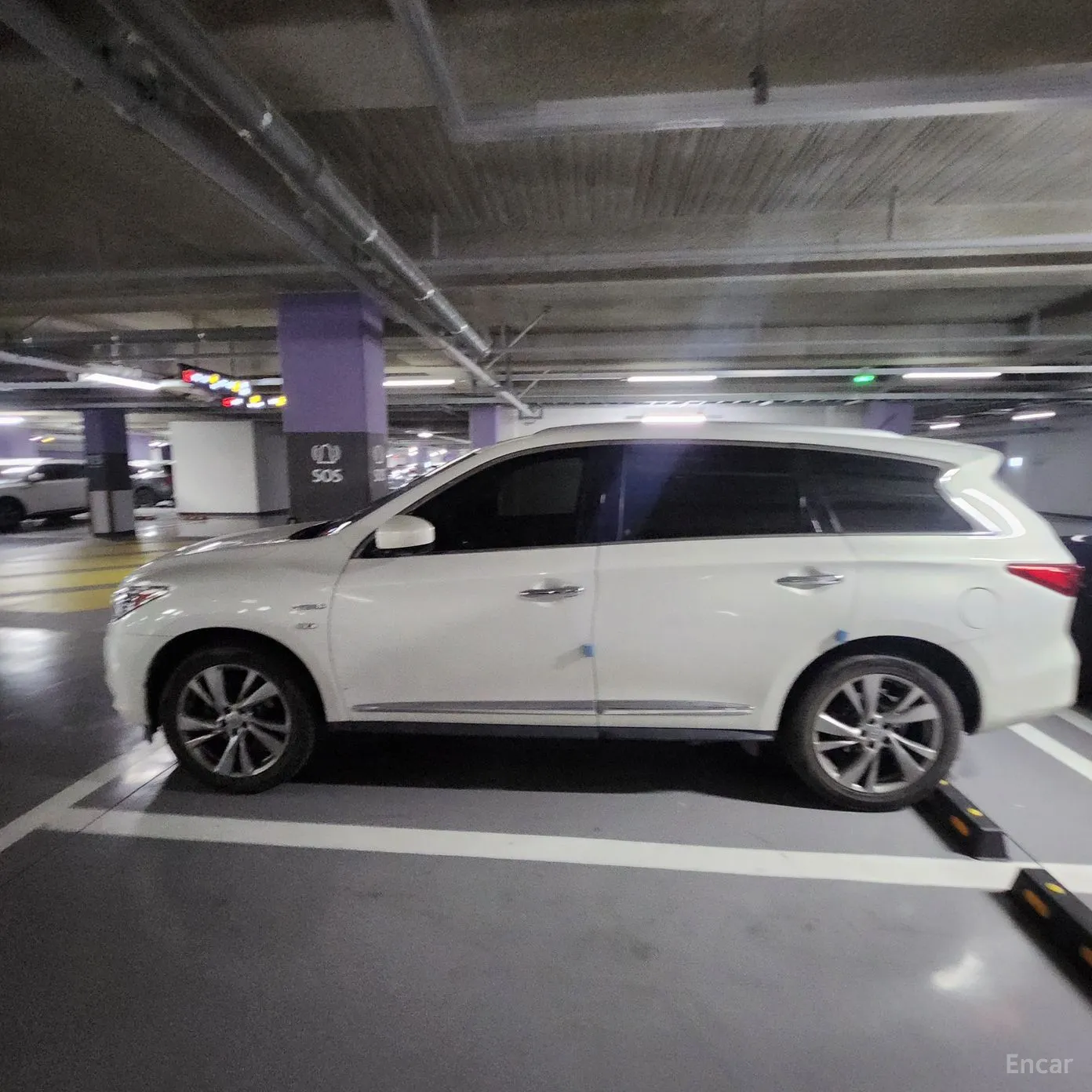 Infiniti QX60 превью 3