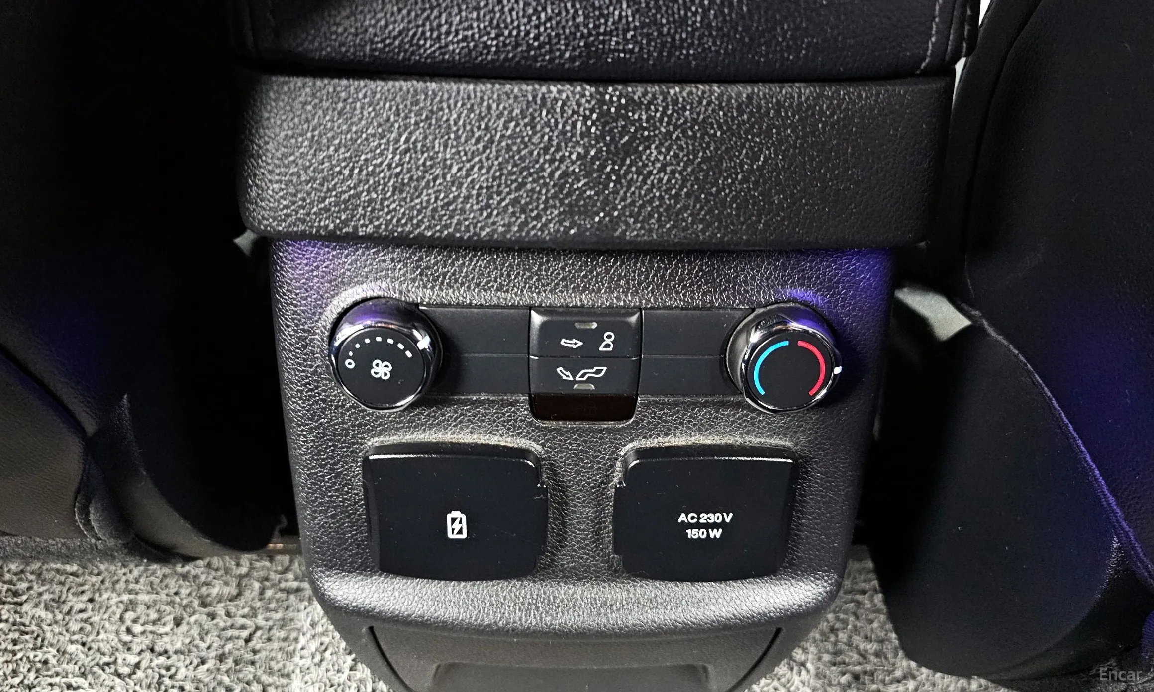 Ford Explorer превью 18