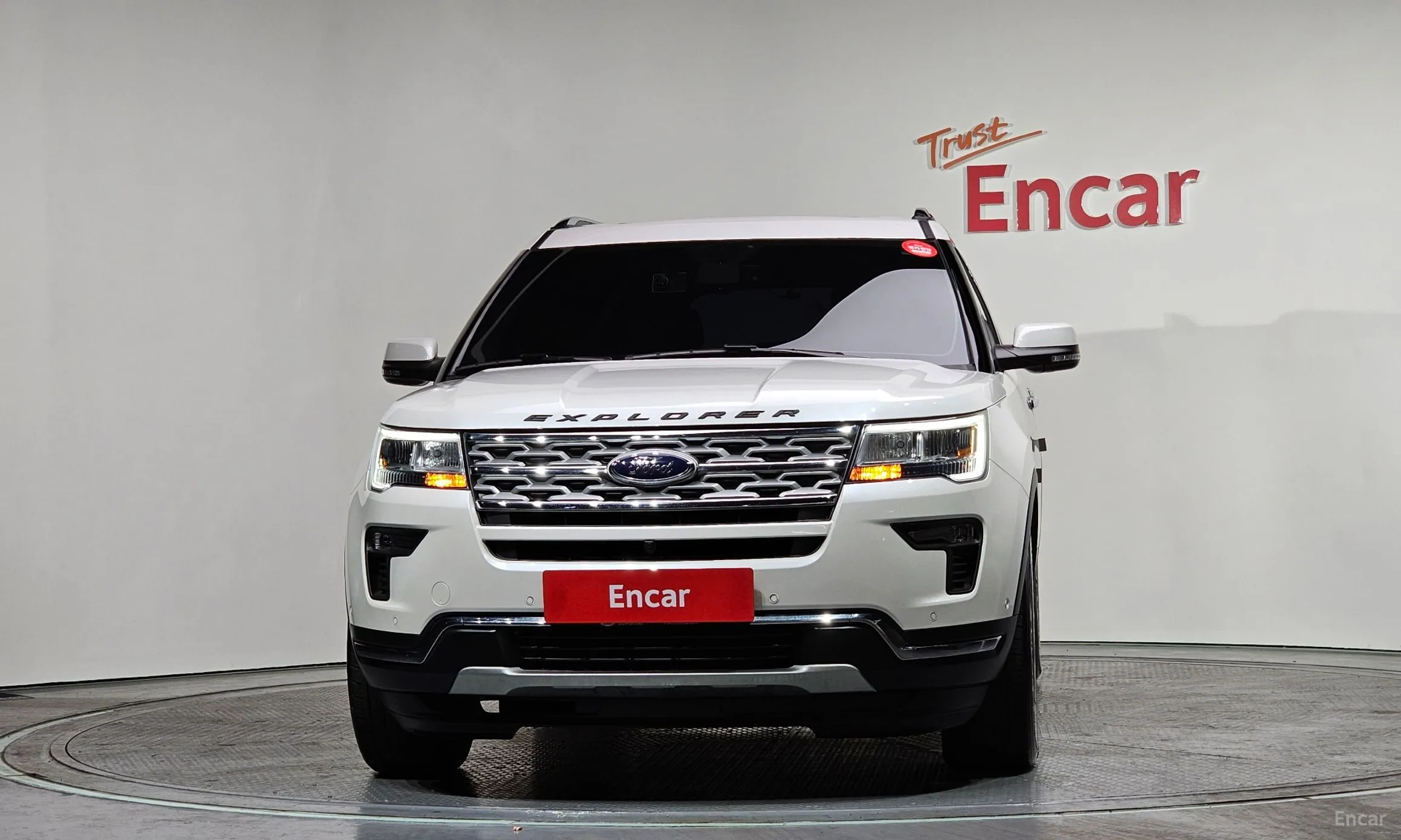 Ford Explorer превью 3