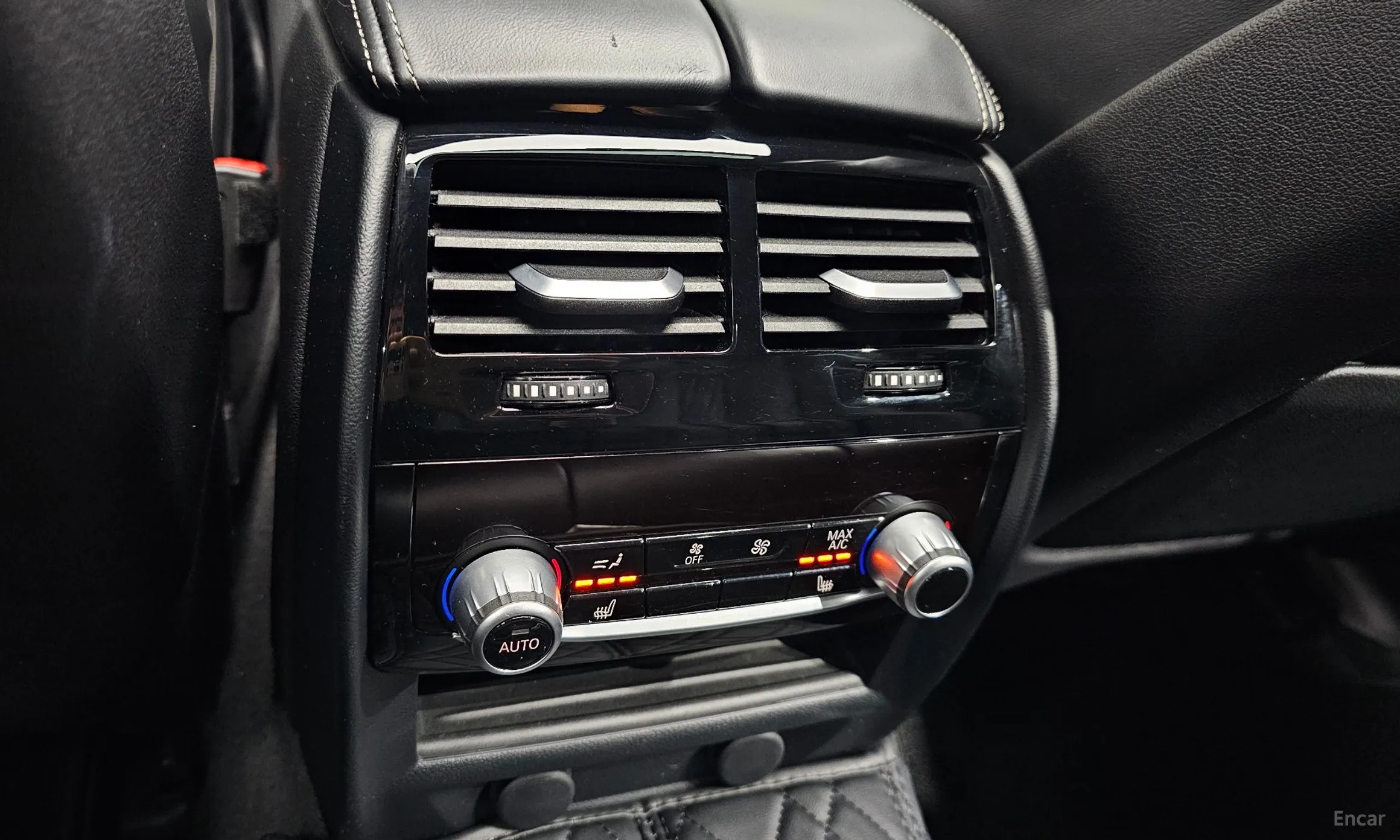 BMW 5 Series (G30) превью 17