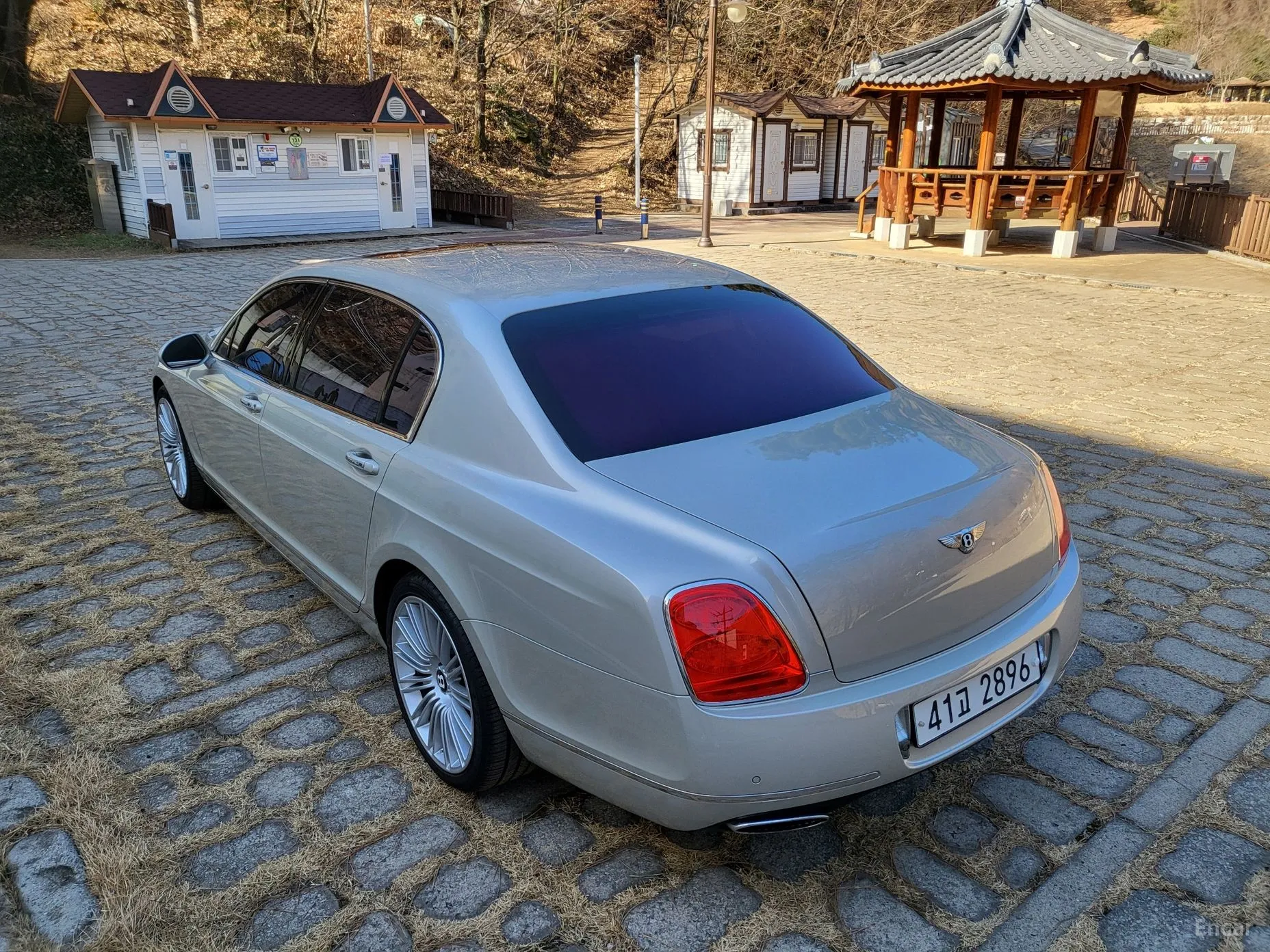 Bentley Flying Spur Gen 1 превью 19