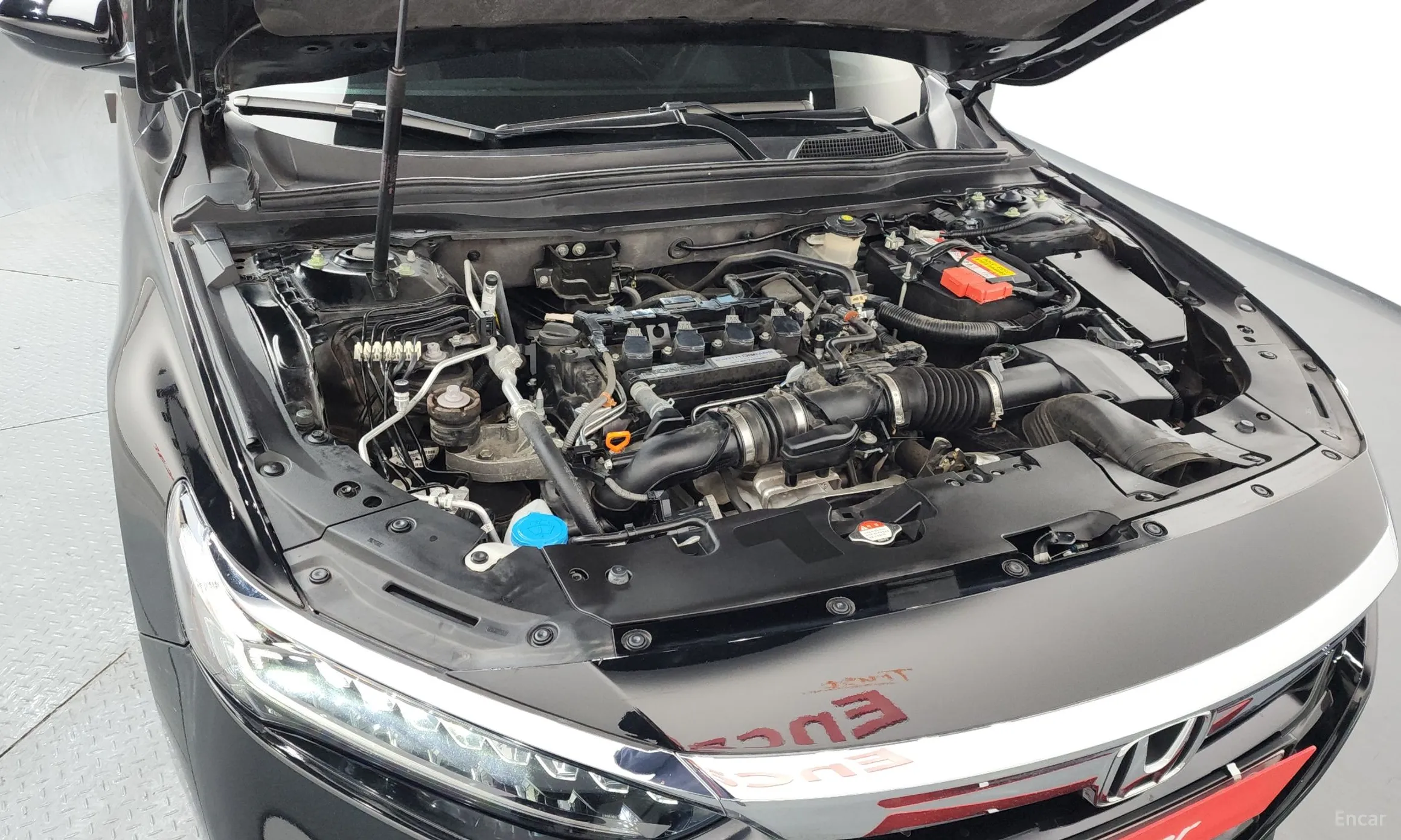 Honda Accord 10th Generation превью 6