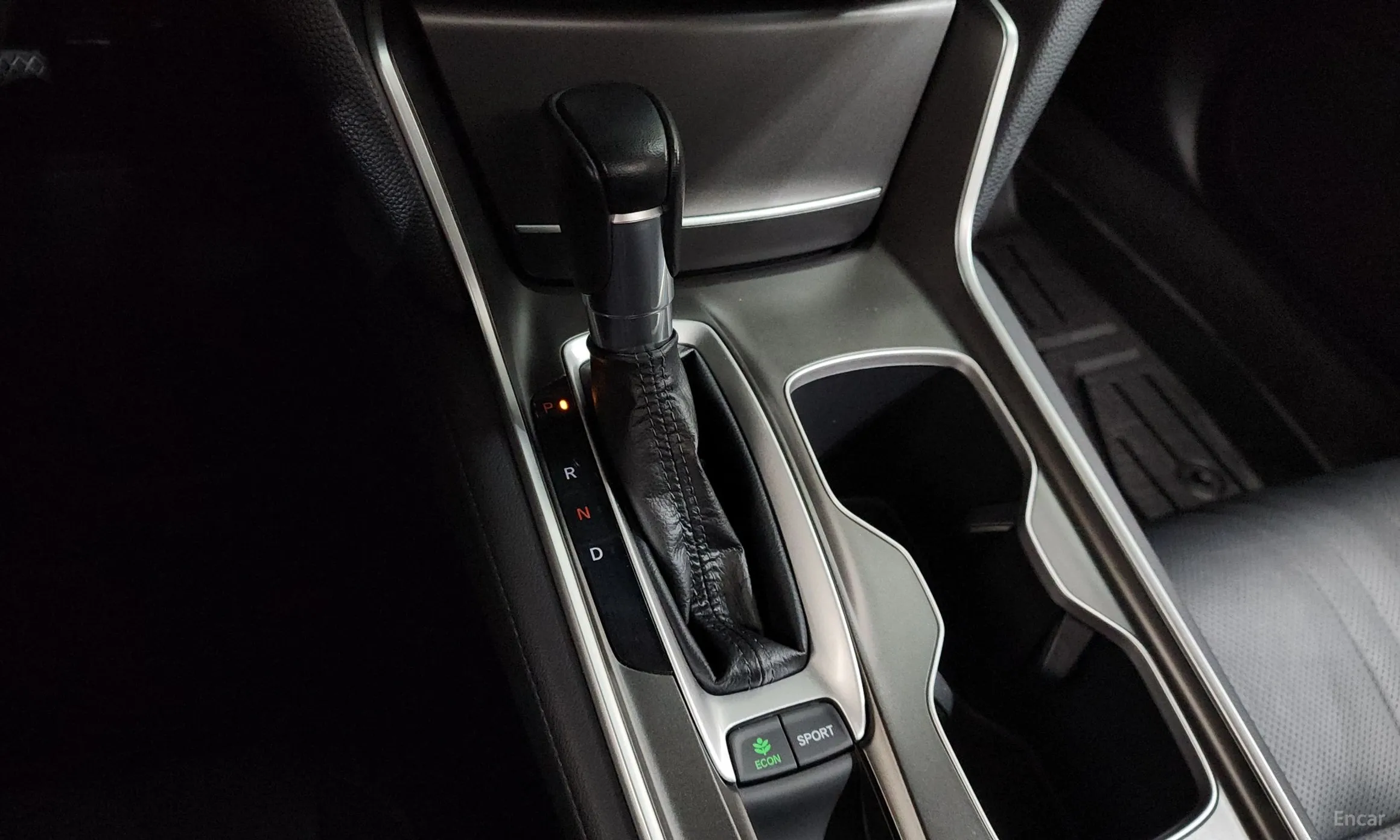 Honda Accord 10th Generation превью 9