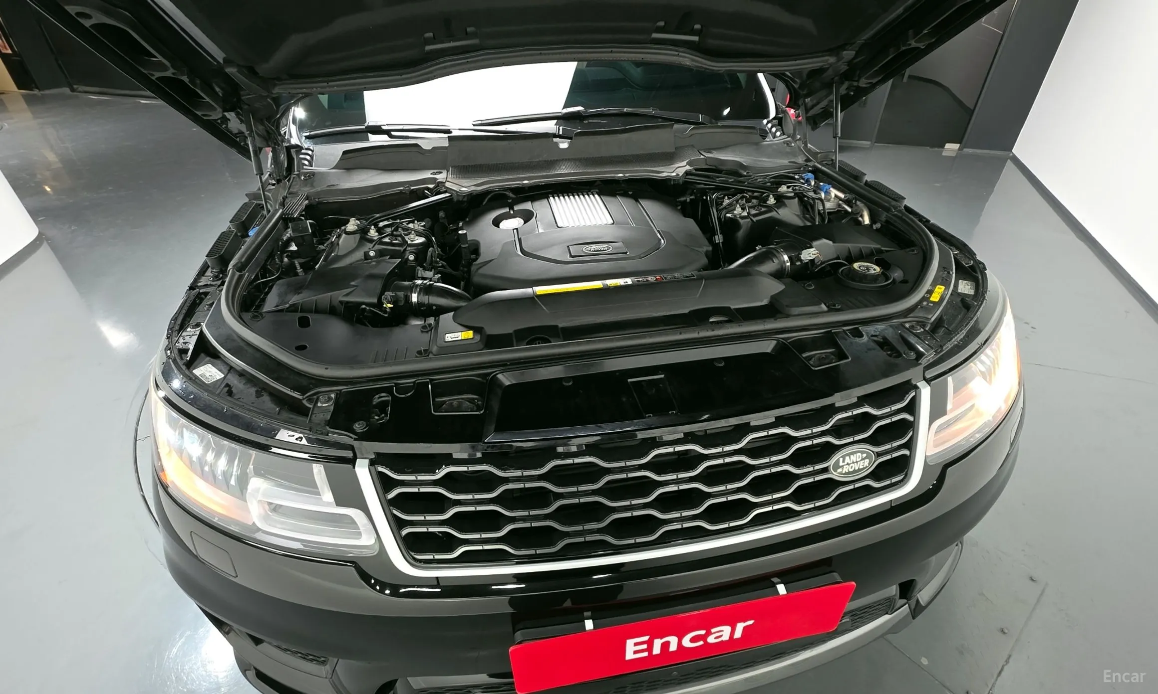 Land Rover Range Rover Sport 2nd Generation превью 6