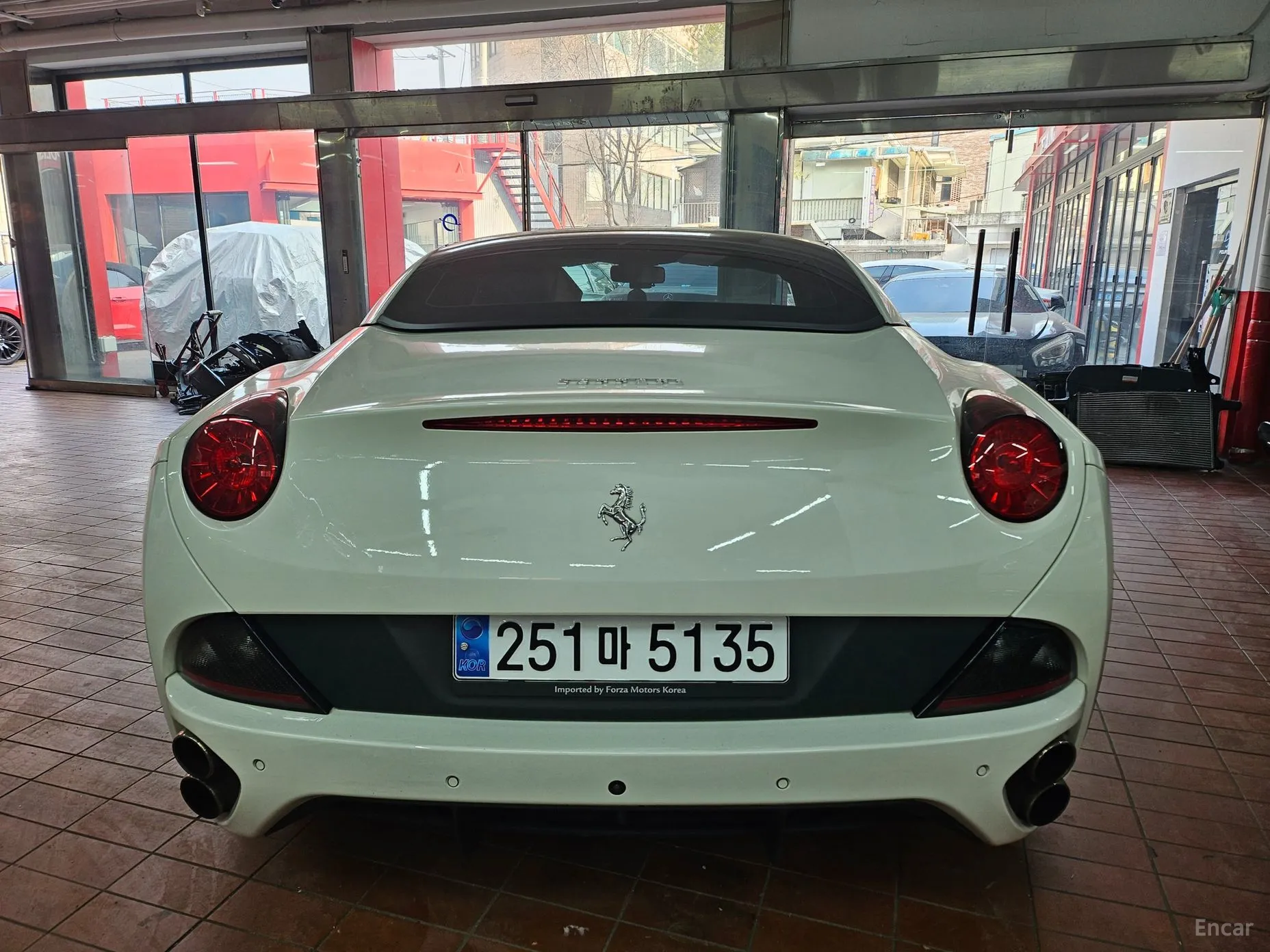 Ferrari California