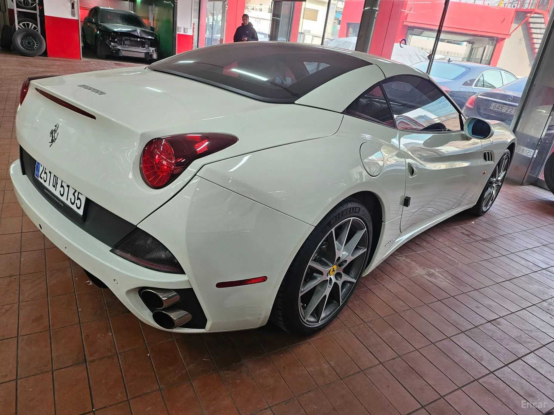 Ferrari California превью 3