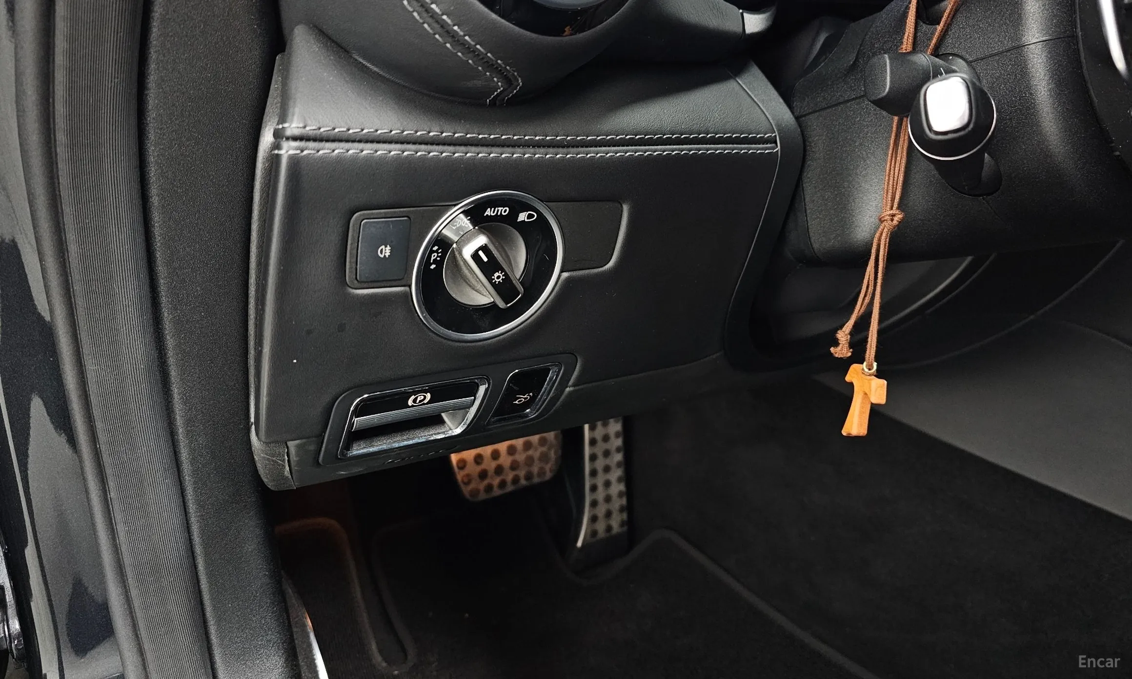 Mercedes Benz AMG GT превью 17