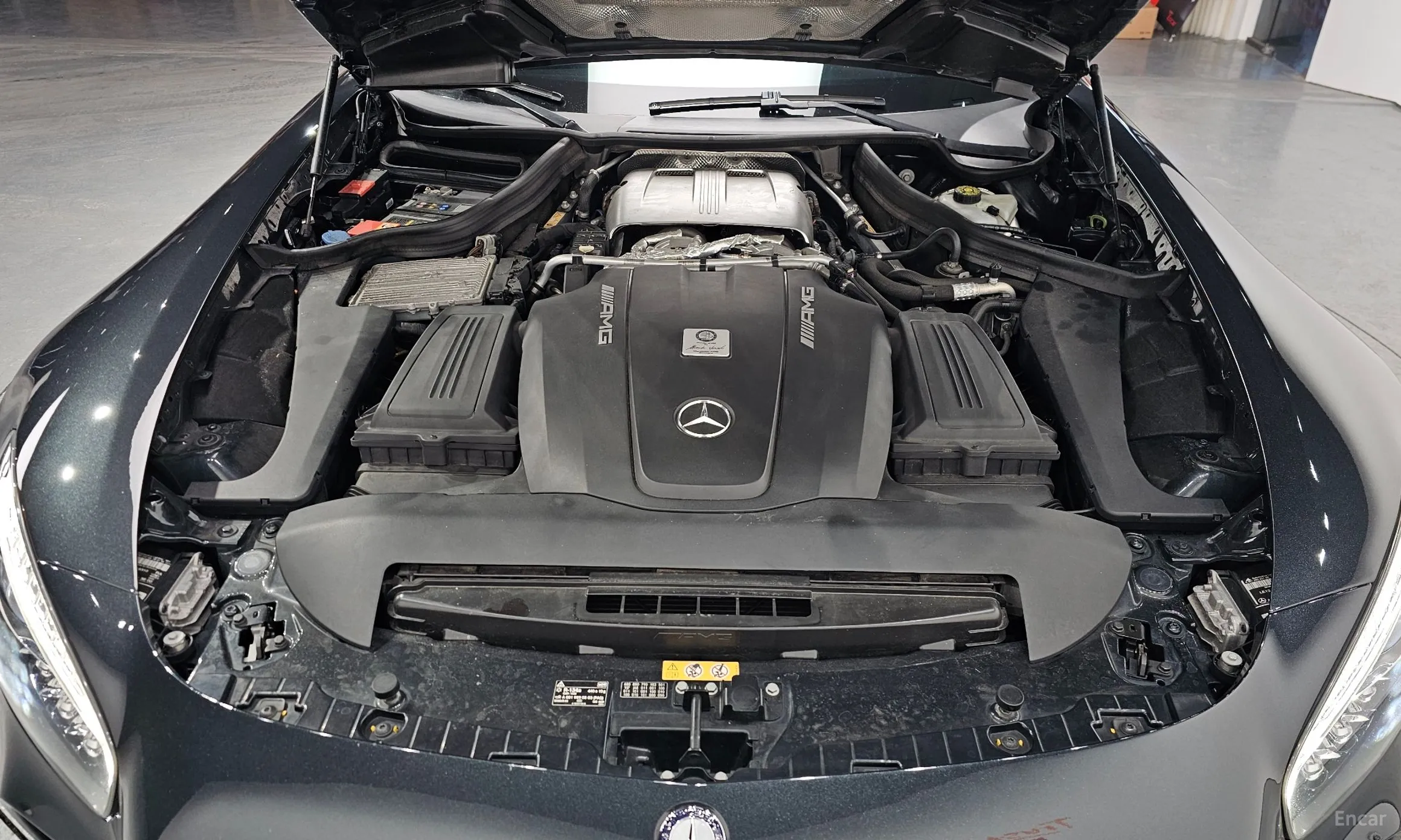 Mercedes Benz AMG GT превью 6