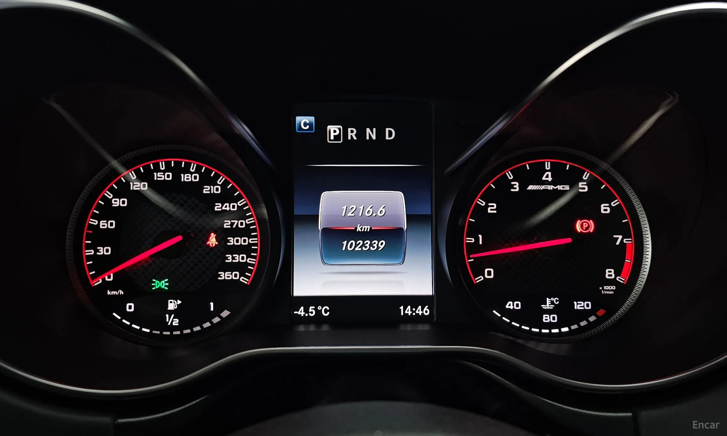 Mercedes Benz AMG GT превью 8