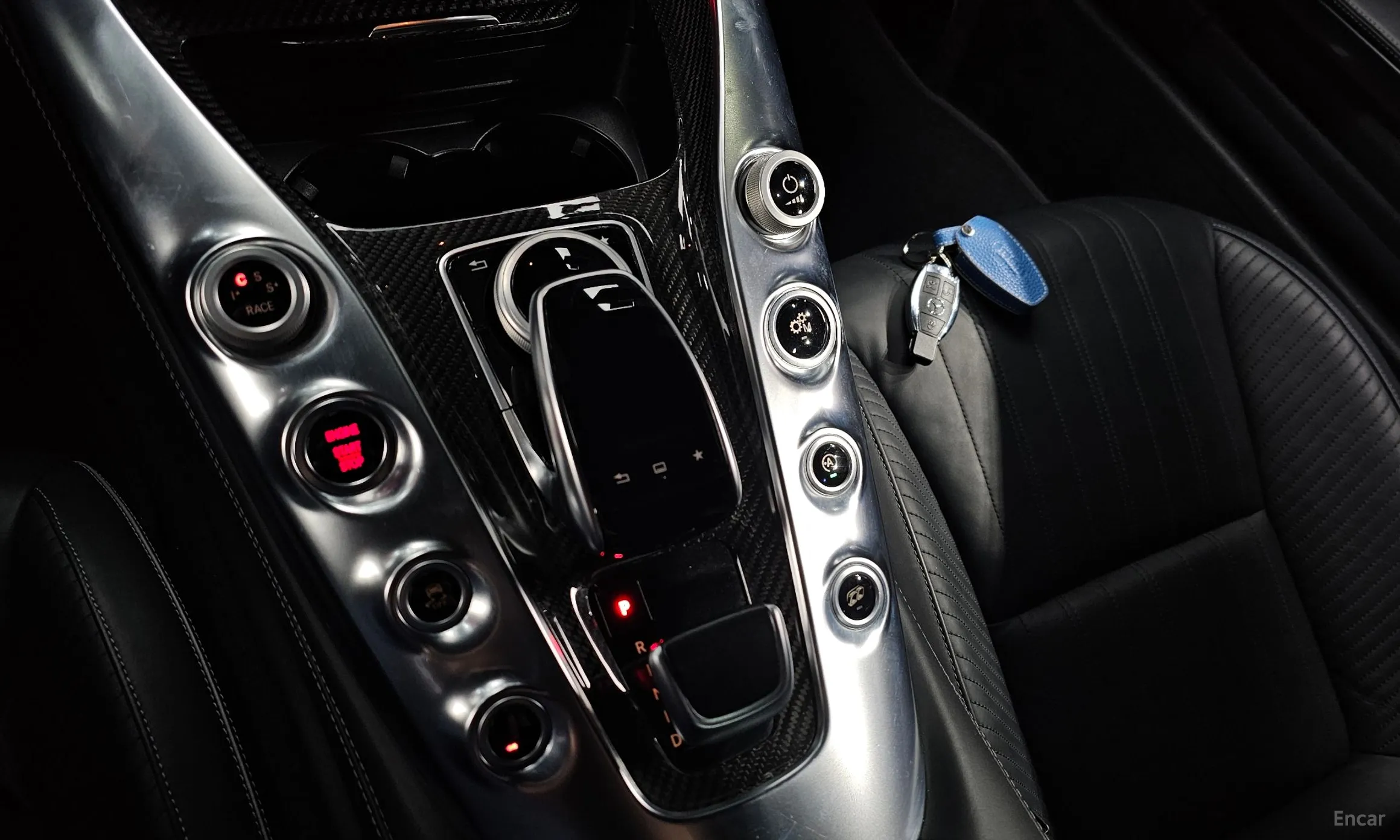 Mercedes Benz AMG GT превью 9