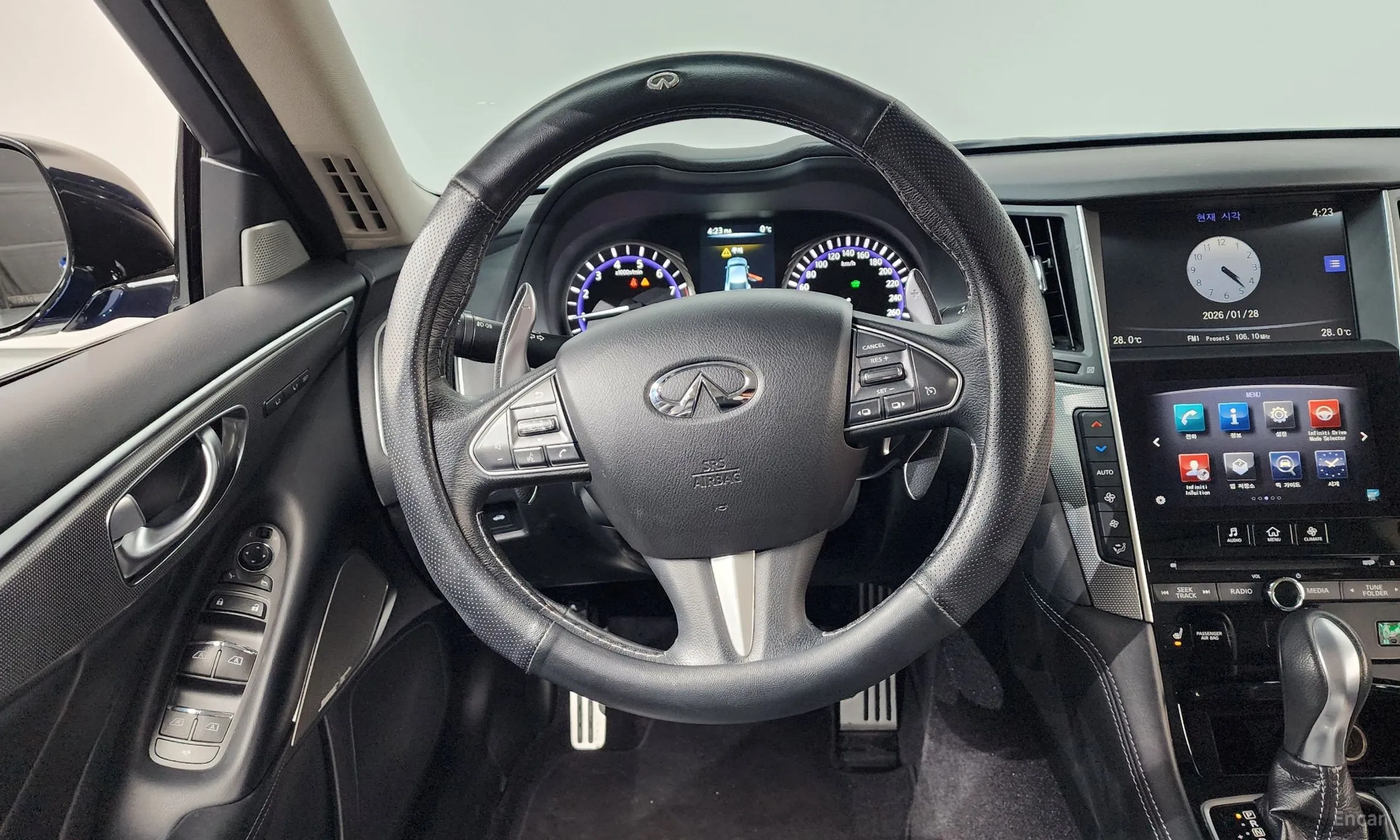 Infiniti Q50 превью 13