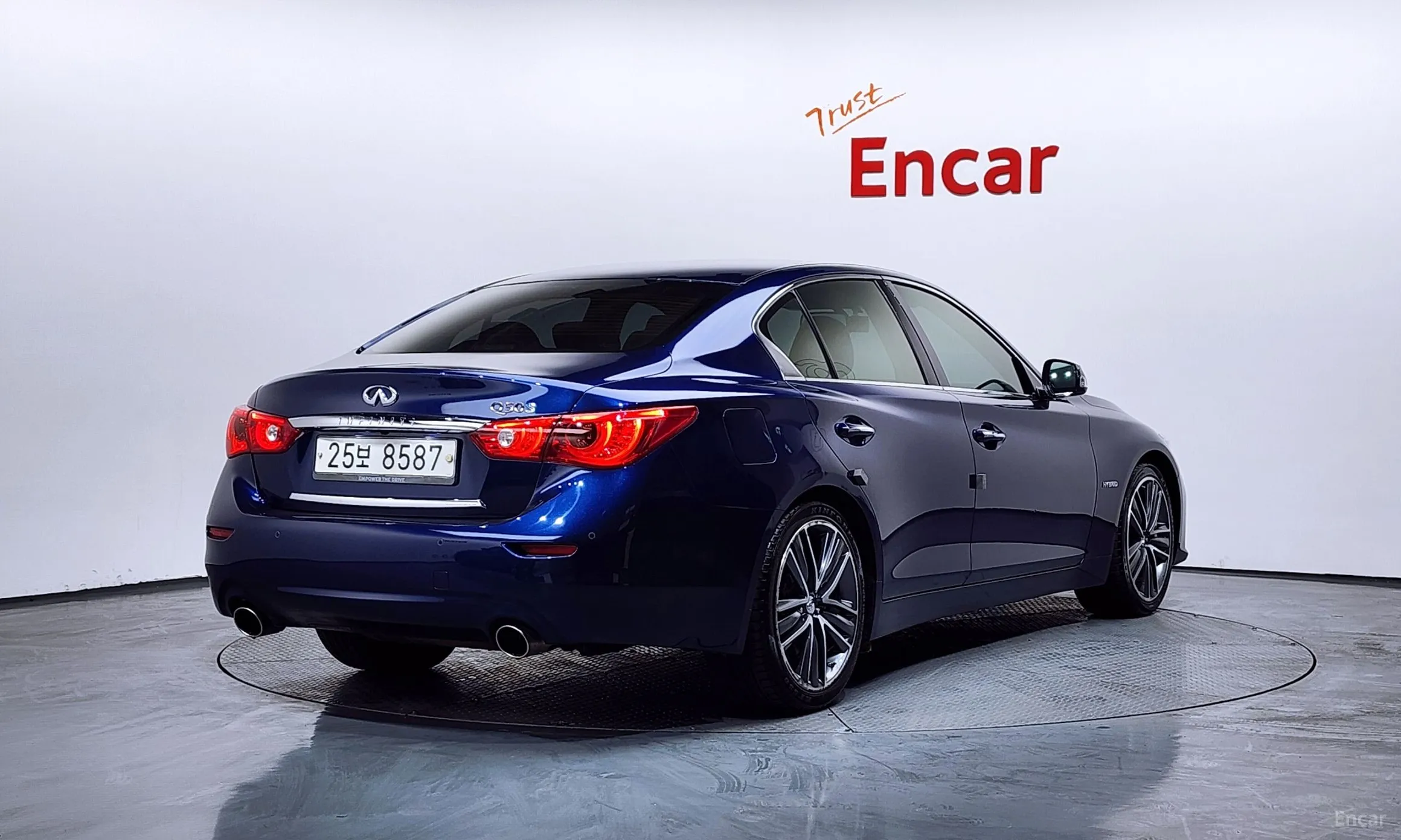 Infiniti Q50