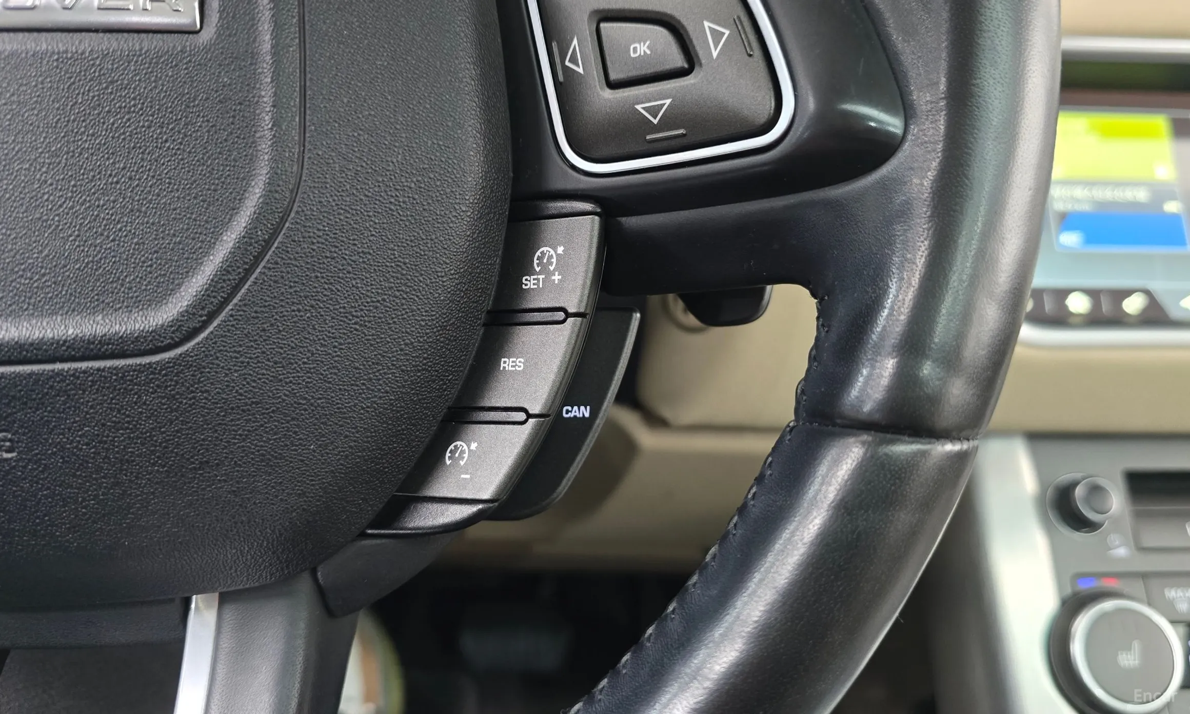 Land Rover Range Rover Evoque превью 14
