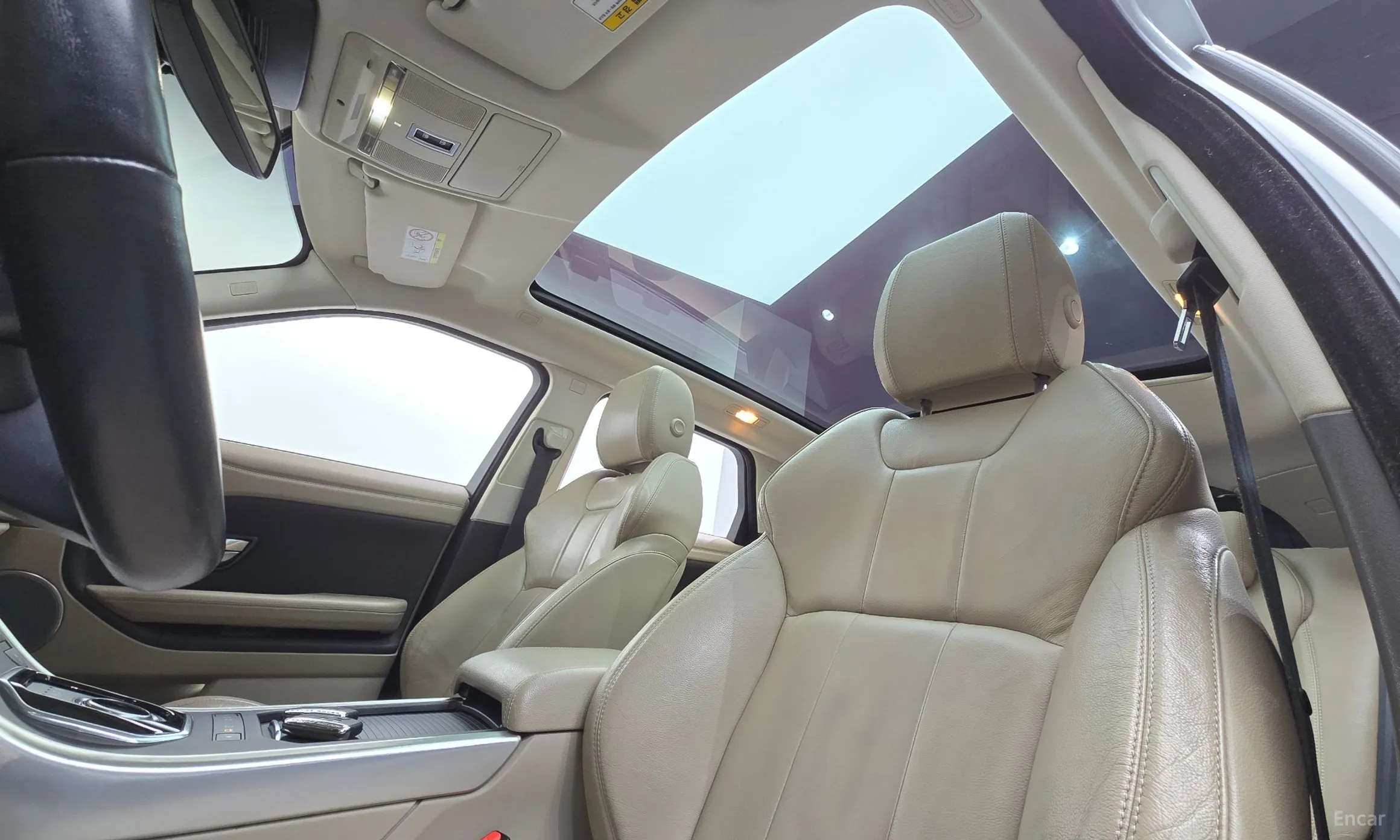 Land Rover Range Rover Evoque превью 19