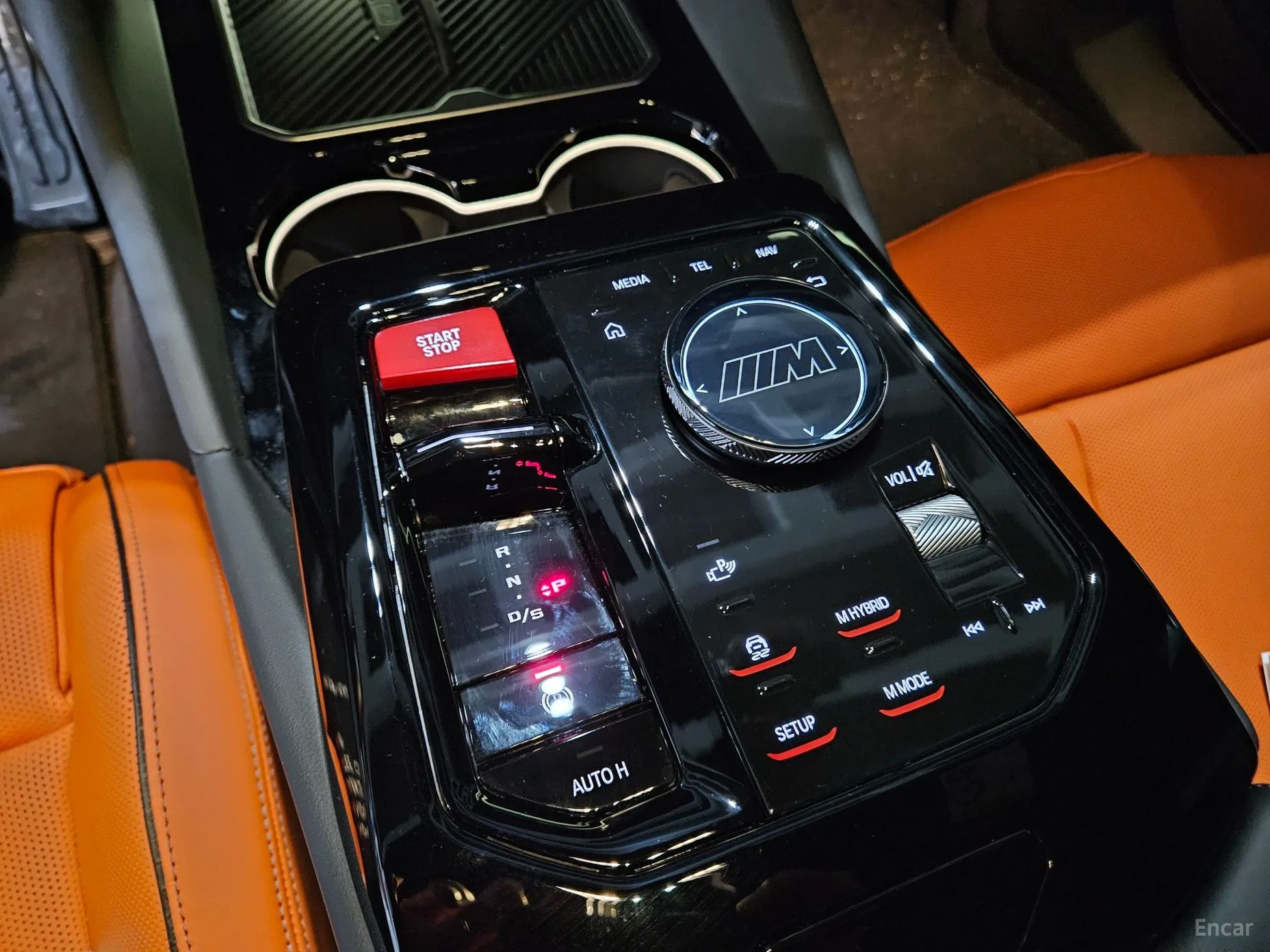 BMW M5 (G90) превью 9