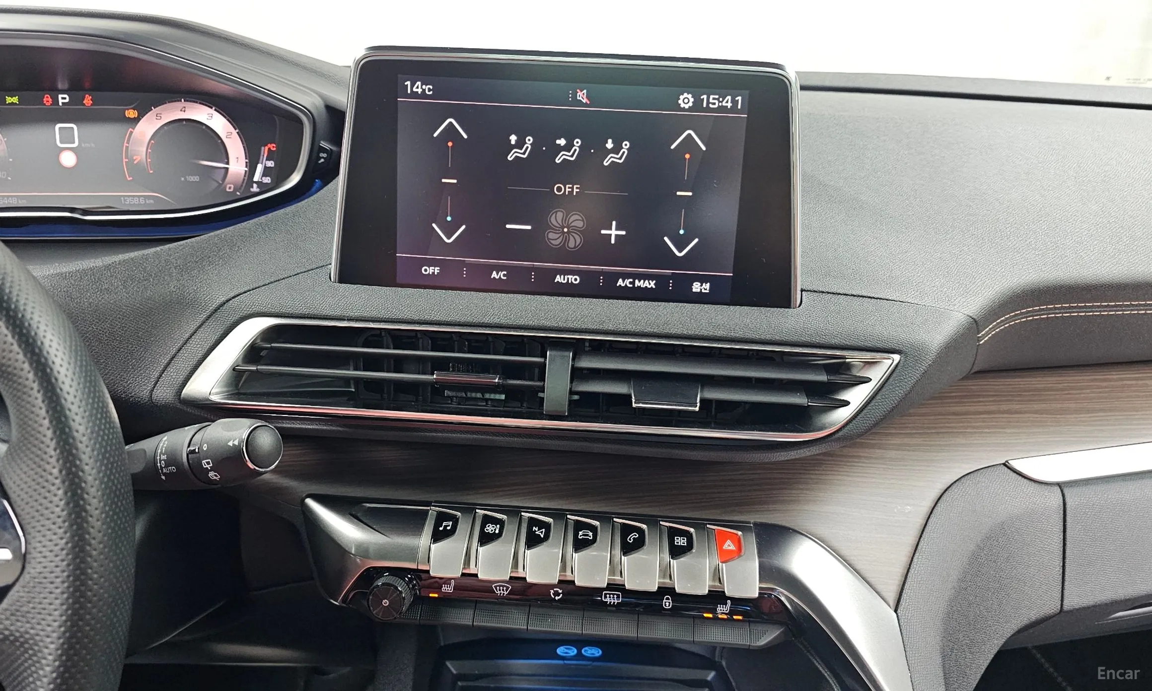 Peugeot 5008 2nd generation превью 14