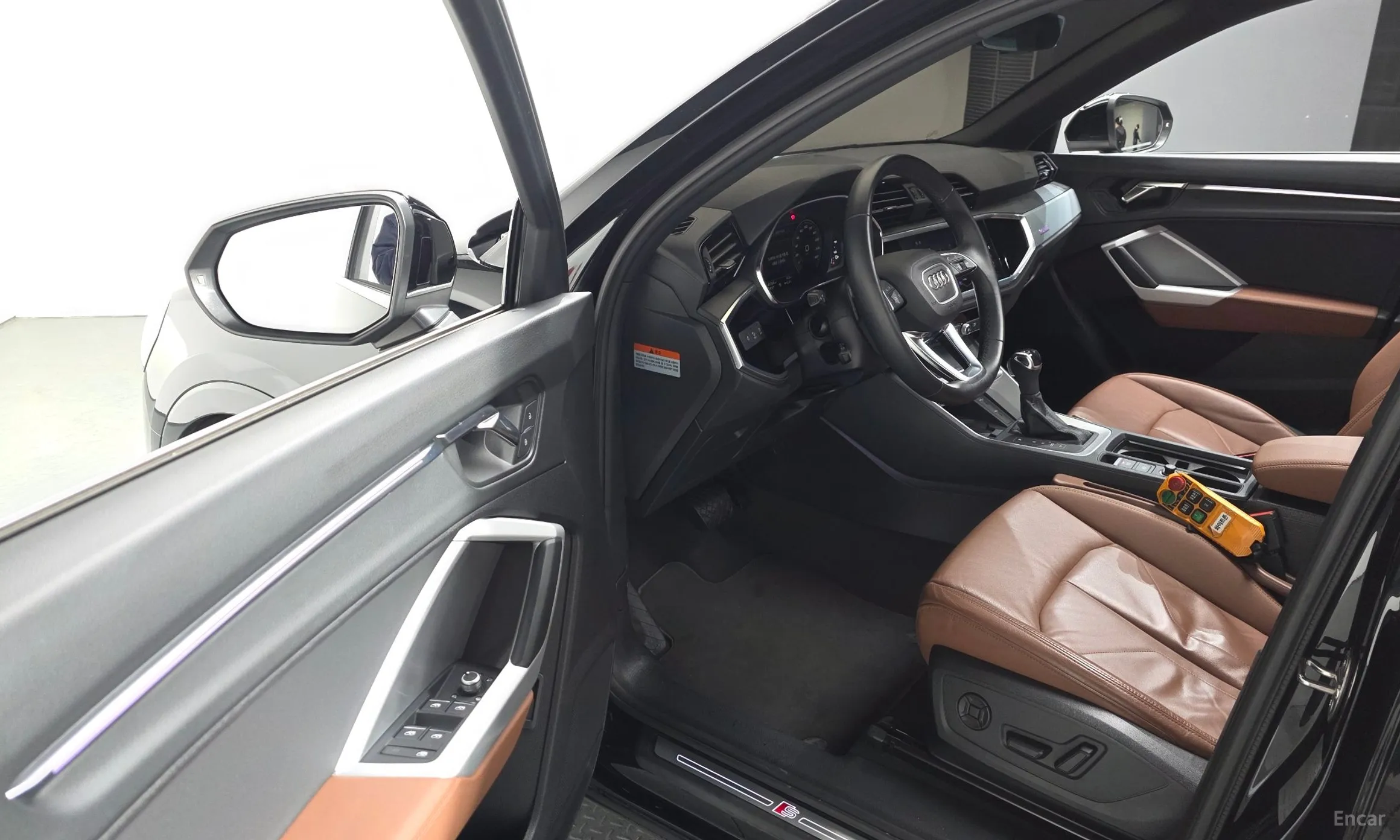Audi Q3 (F3) превью 12