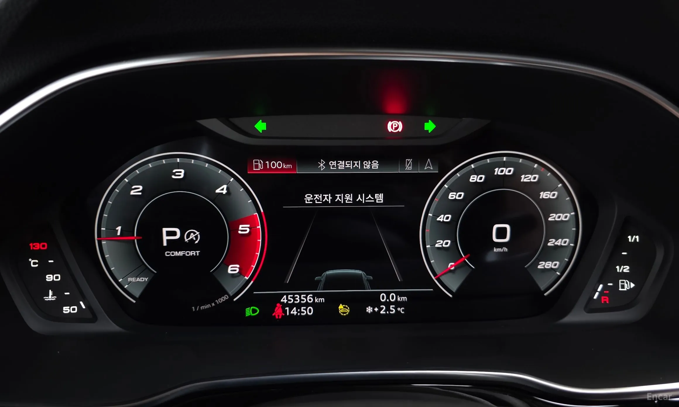 Audi Q3 (F3) превью 8