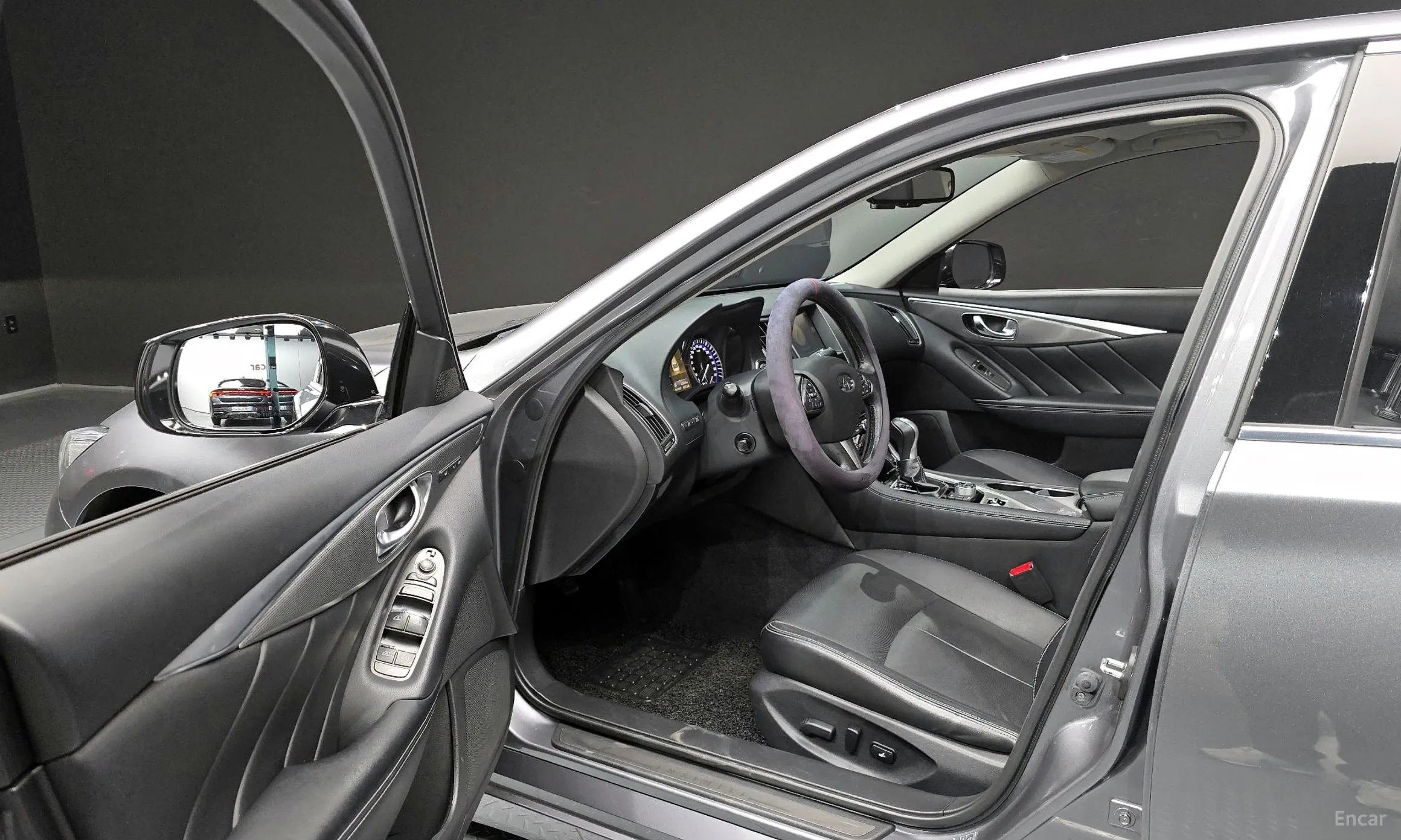 Infiniti Q50 превью 10