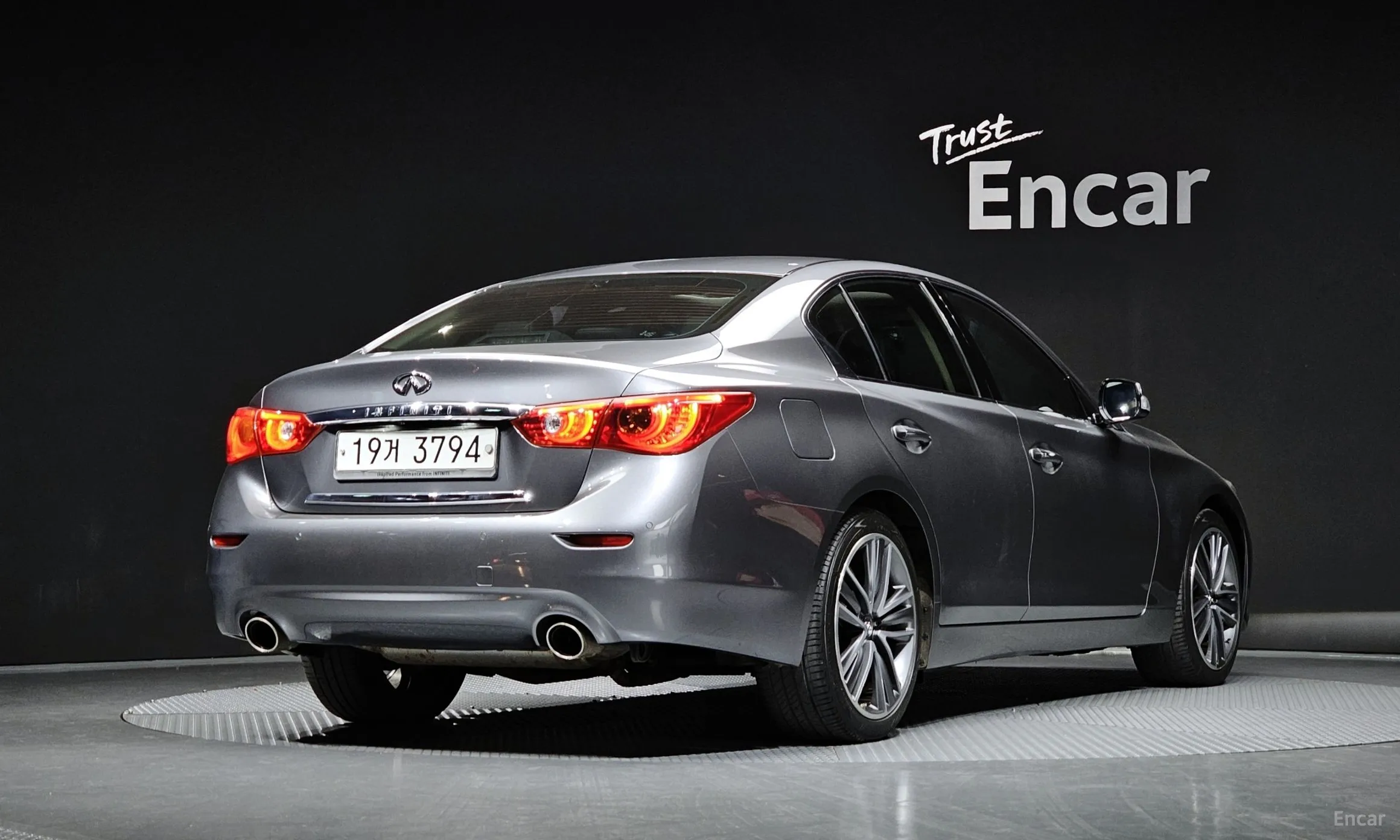 Infiniti Q50