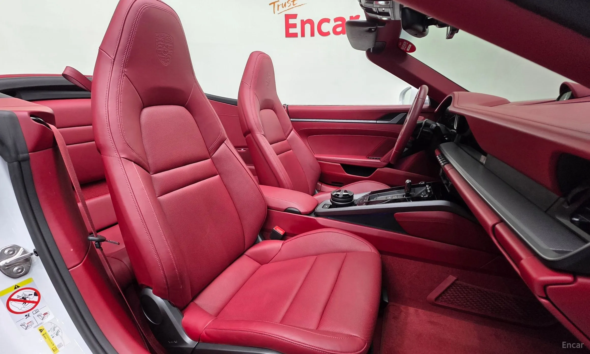 Porsche 911 (992) превью 10