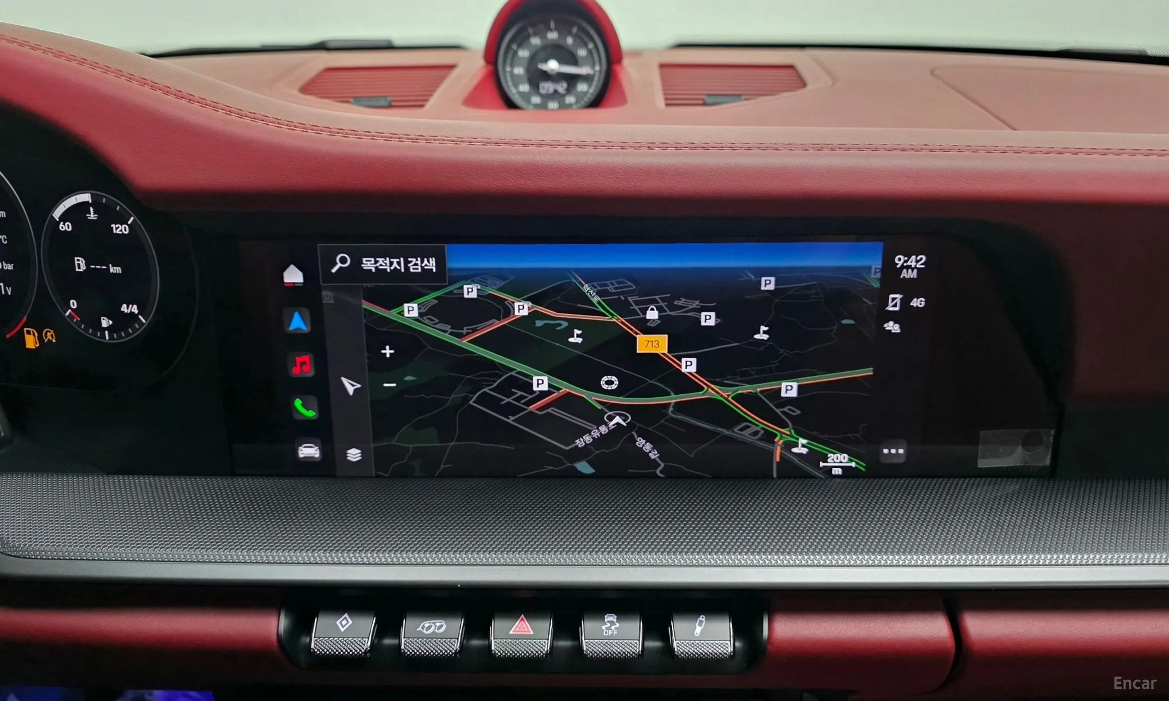 Porsche 911 (992) превью 15