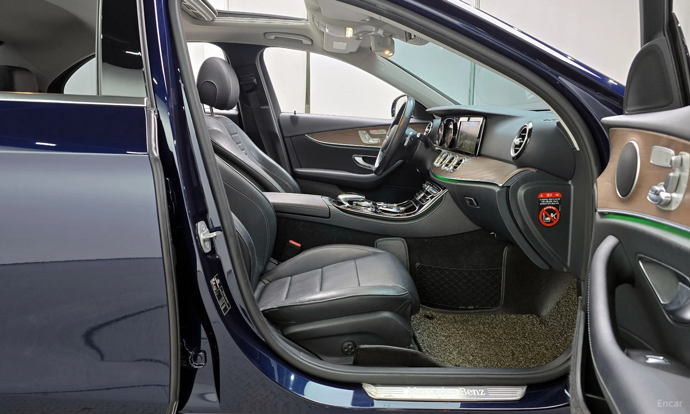 Mercedes Benz E-Class W213 превью 10