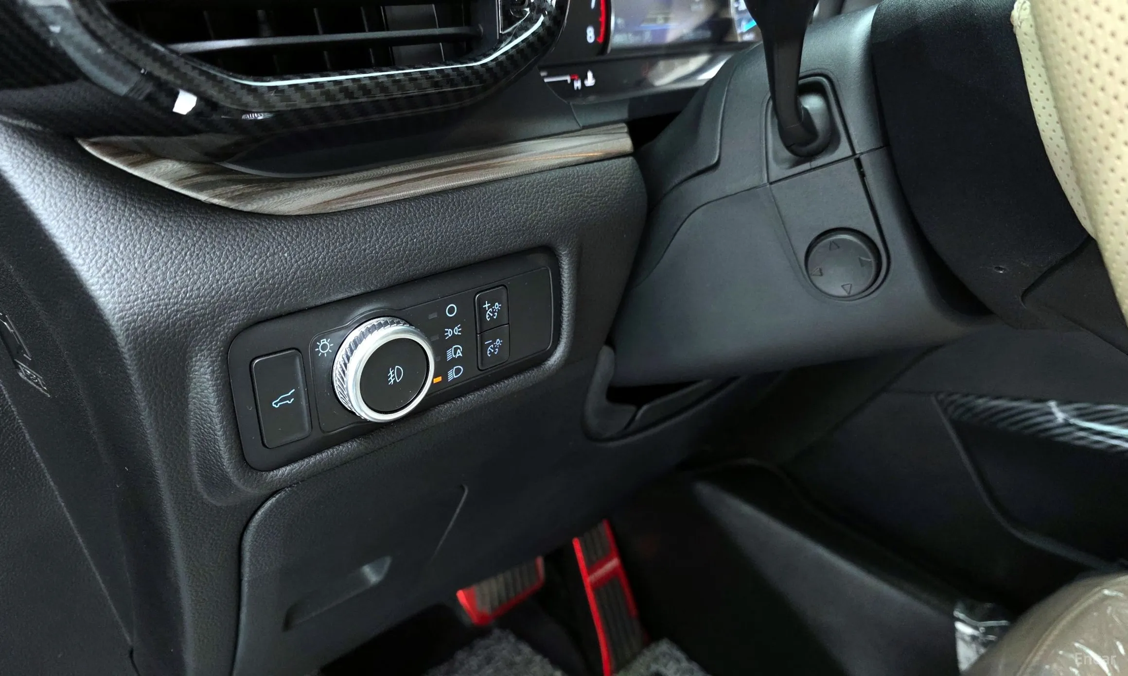 Ford Explorer 6th Generation превью 16