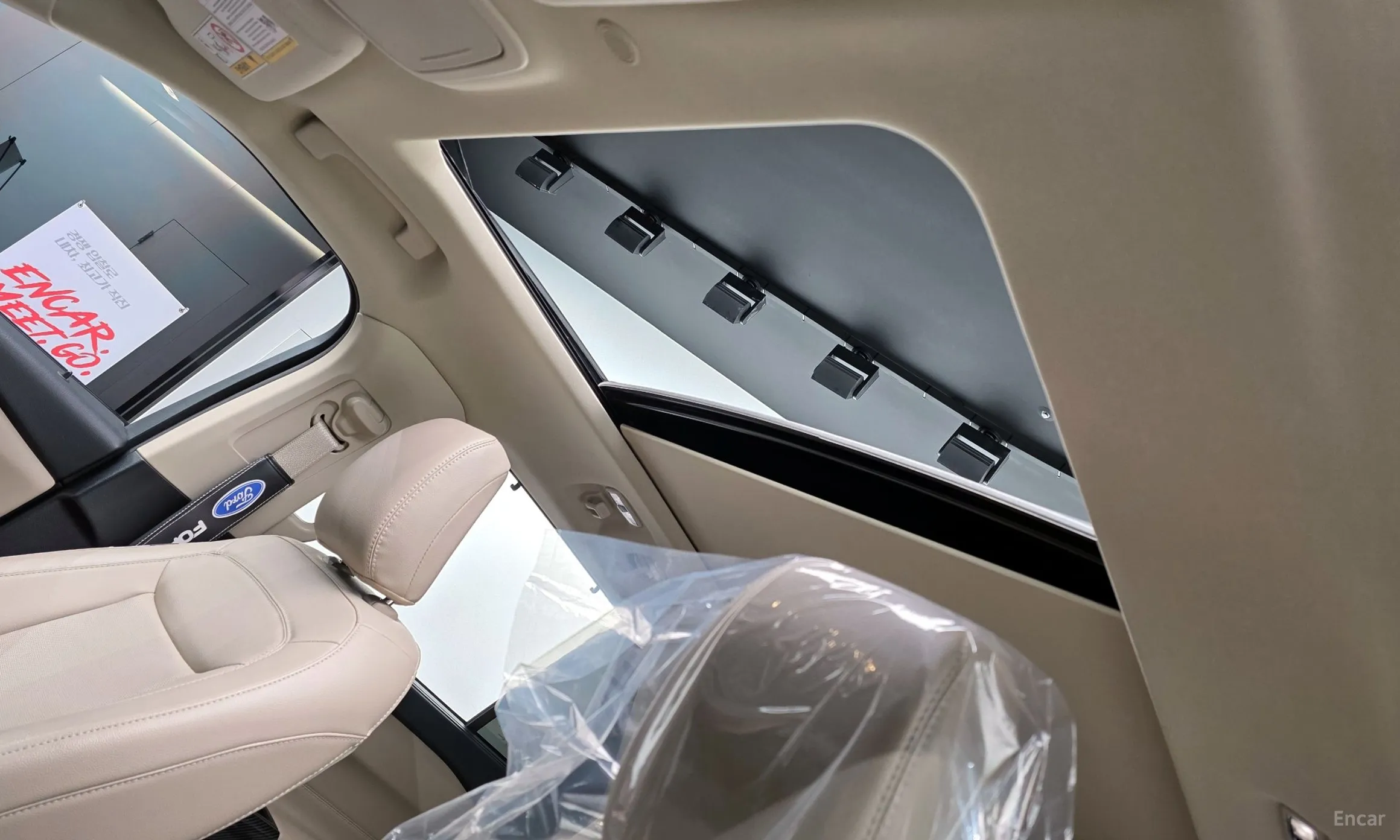 Ford Explorer 6th Generation превью 19