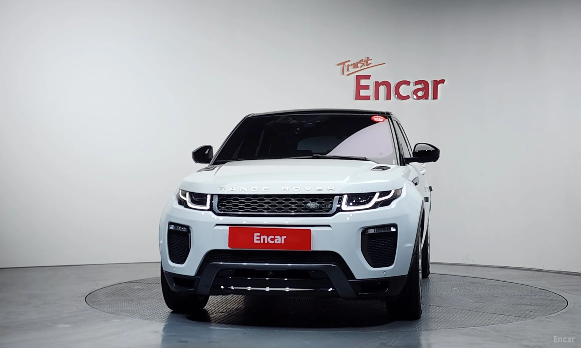 Land Rover Range Rover Evoque превью 3