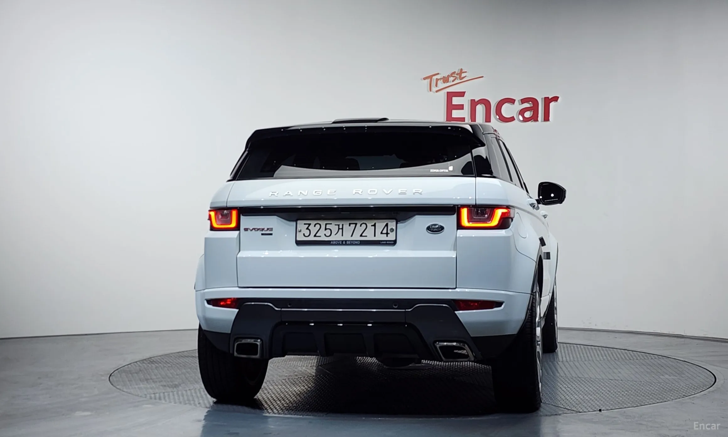 Land Rover Range Rover Evoque превью 4