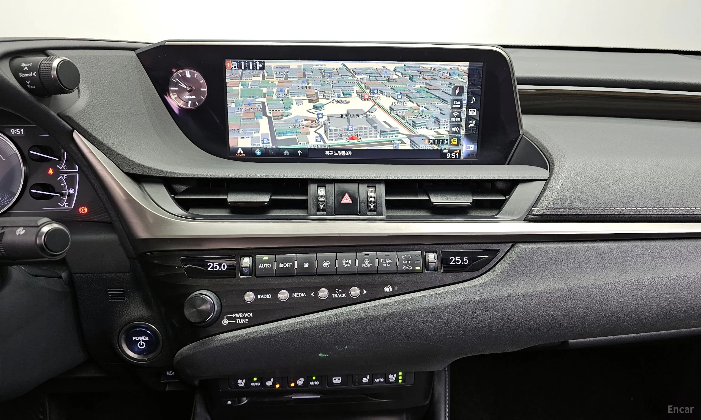 Lexus ES300h 7th Generation превью 15