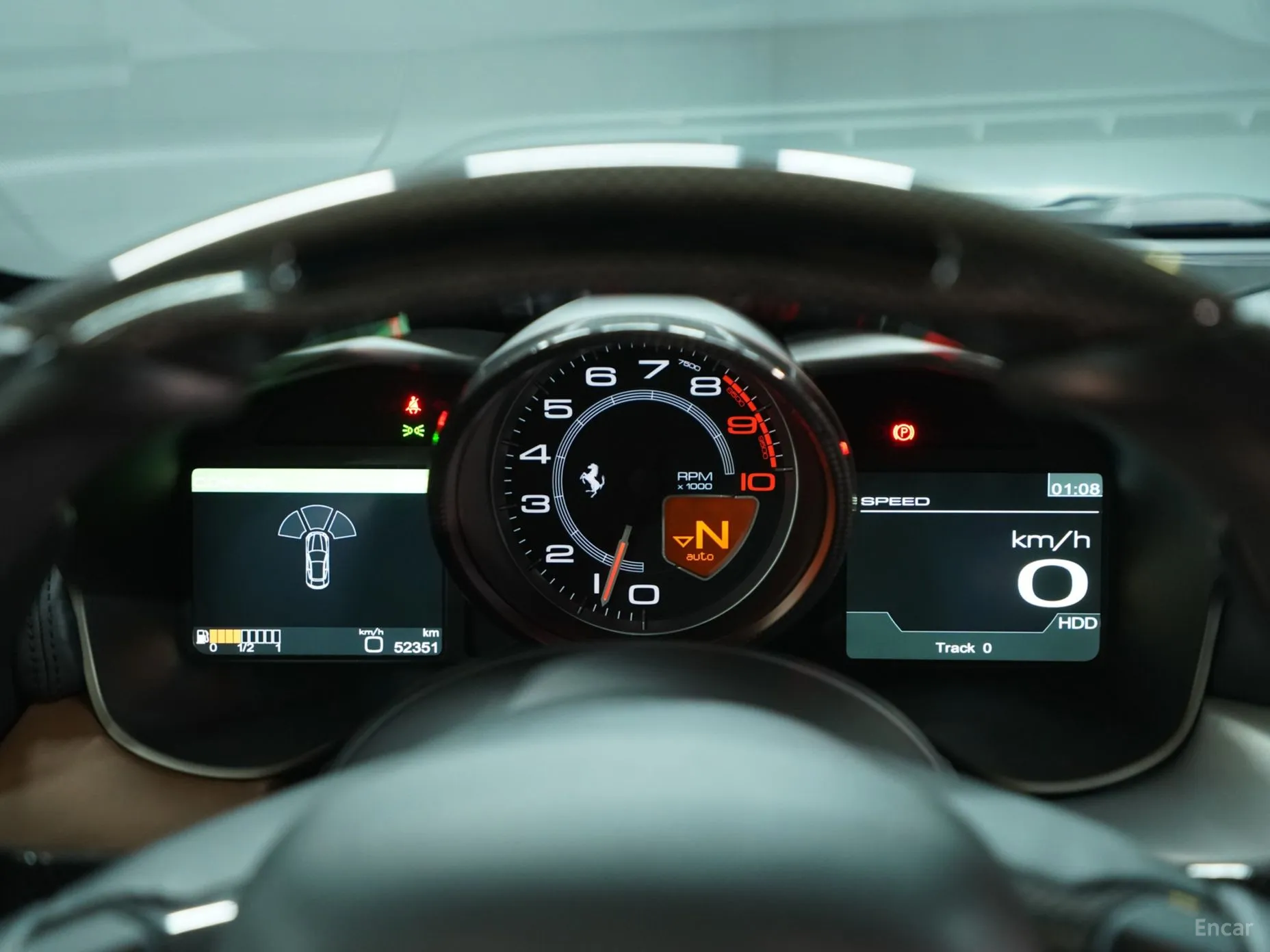 Ferrari FF превью 8