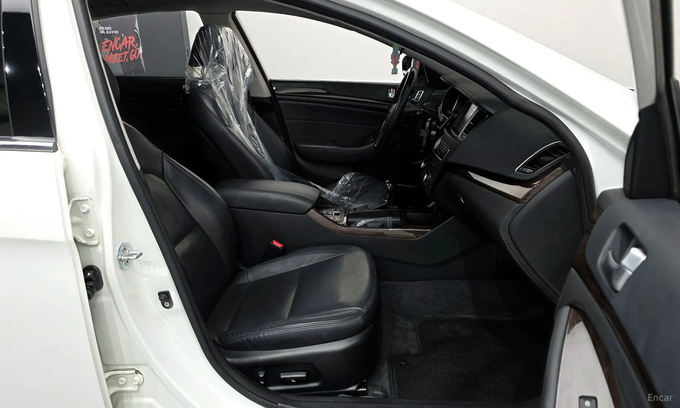 Kia K7 превью 11