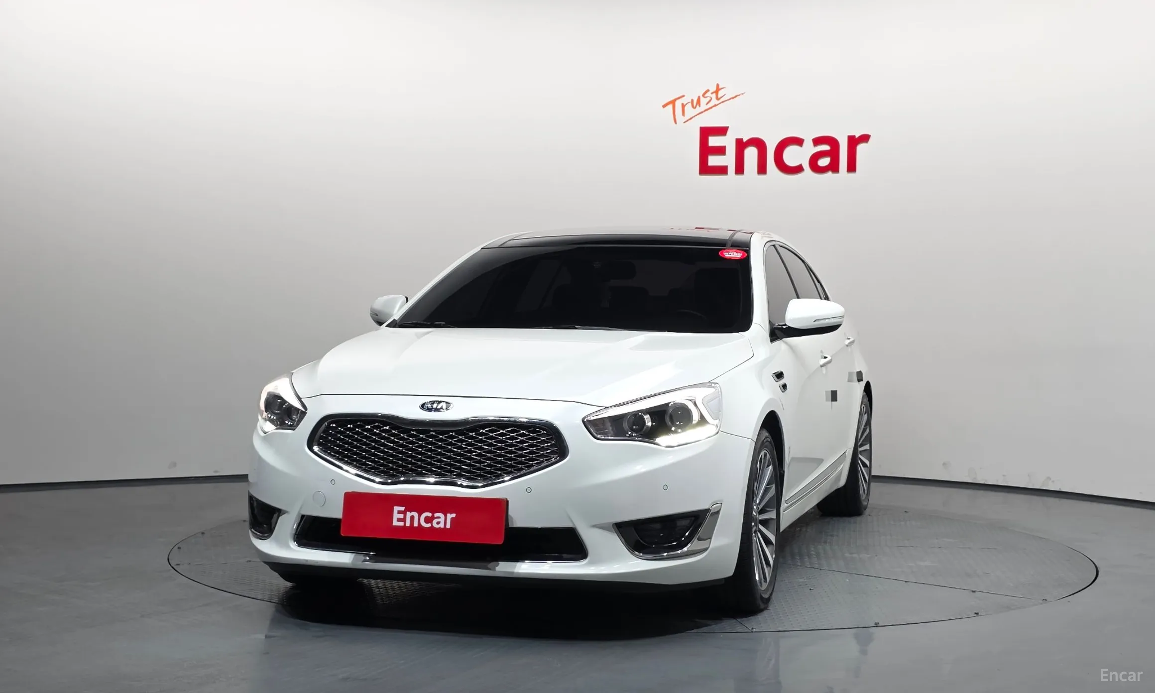 Kia K7 превью 3
