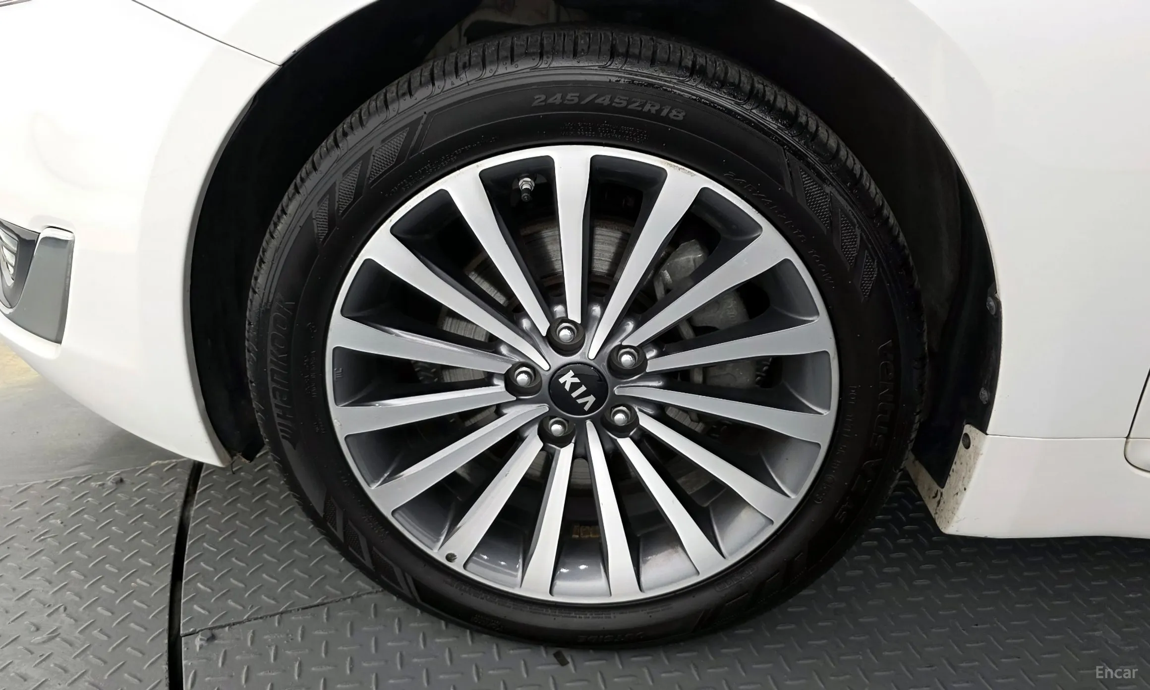 Kia K7 превью 5