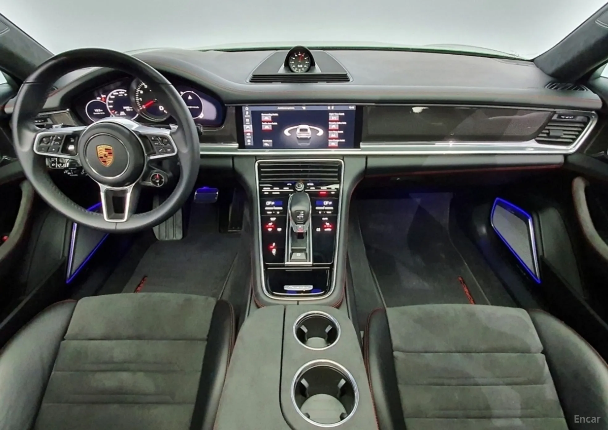 Porsche Panamera (971) превью 5