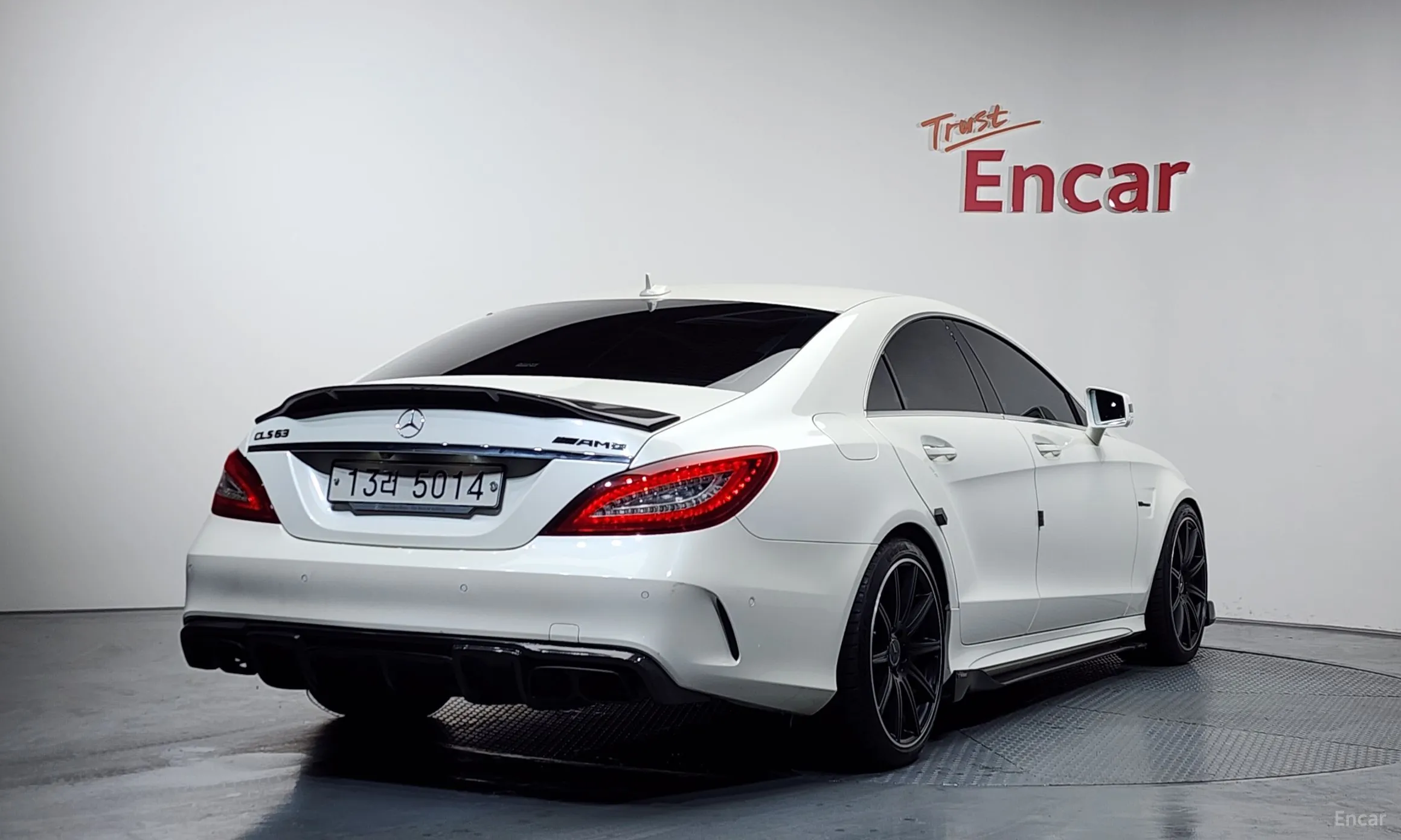 Mercedes Benz CLS-Class W218