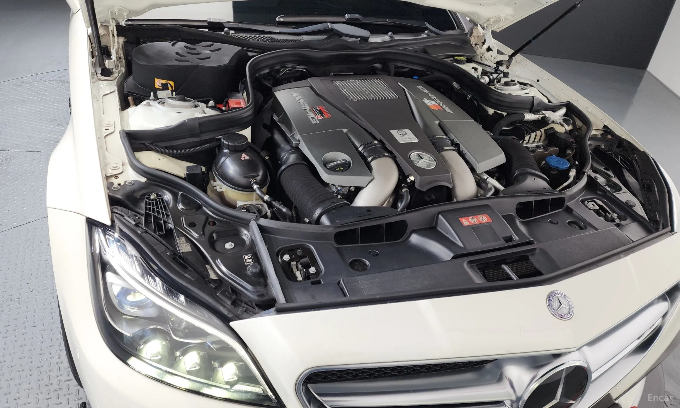 Mercedes Benz CLS-Class W218 превью 6