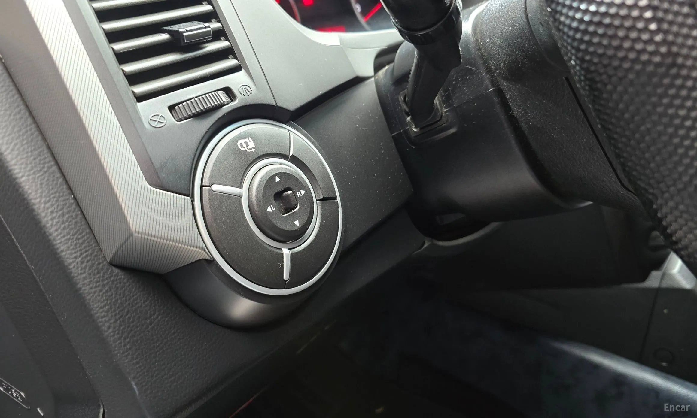 KG Mobility (SsangYong) Korando Sports превью 15