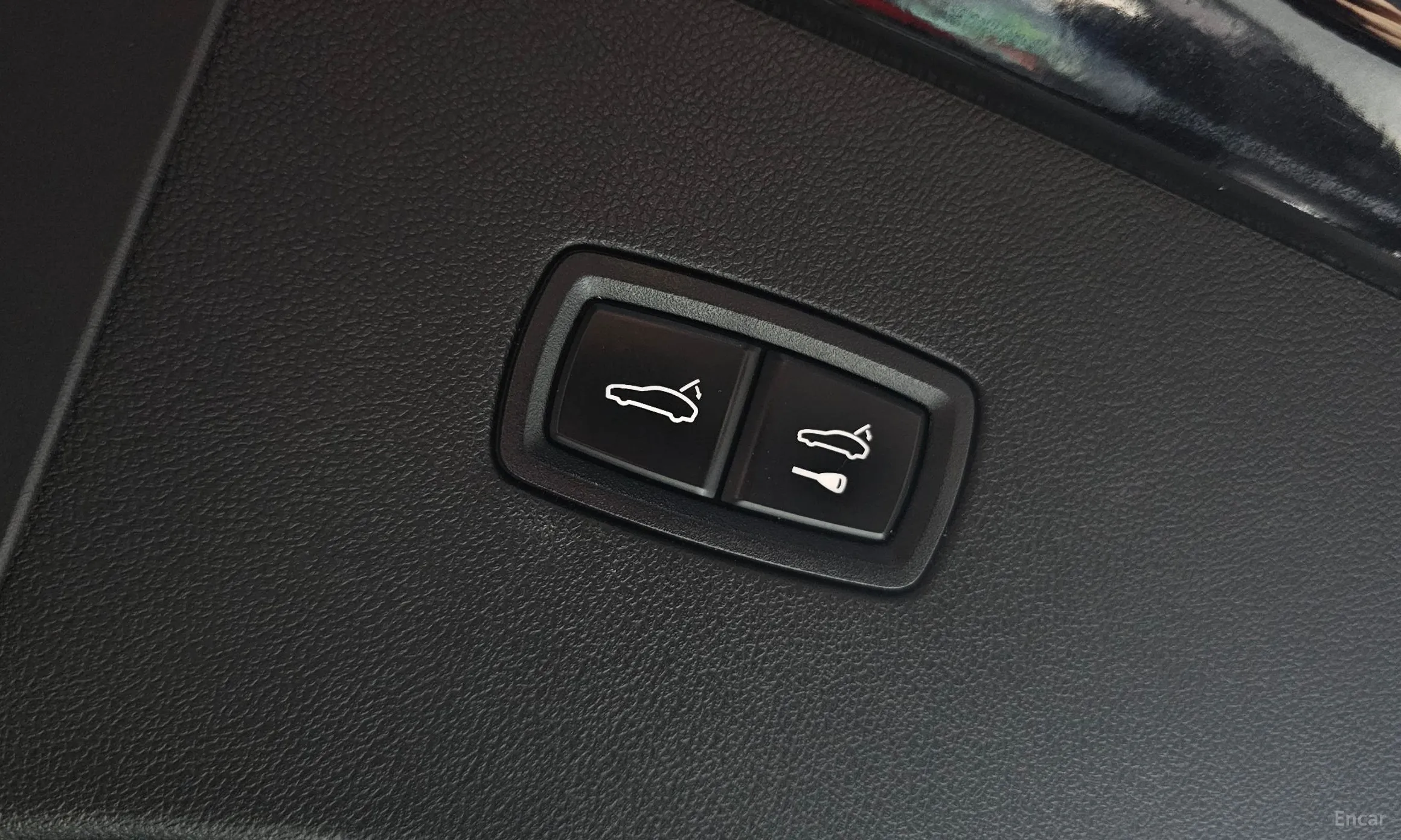 Porsche Cayenne (PO536) превью 16